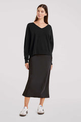 Luxe Knit V-Neck Sweater | Black