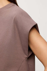 Swing Muscle Tee | Cocoa