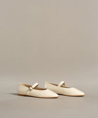 Lana Flat