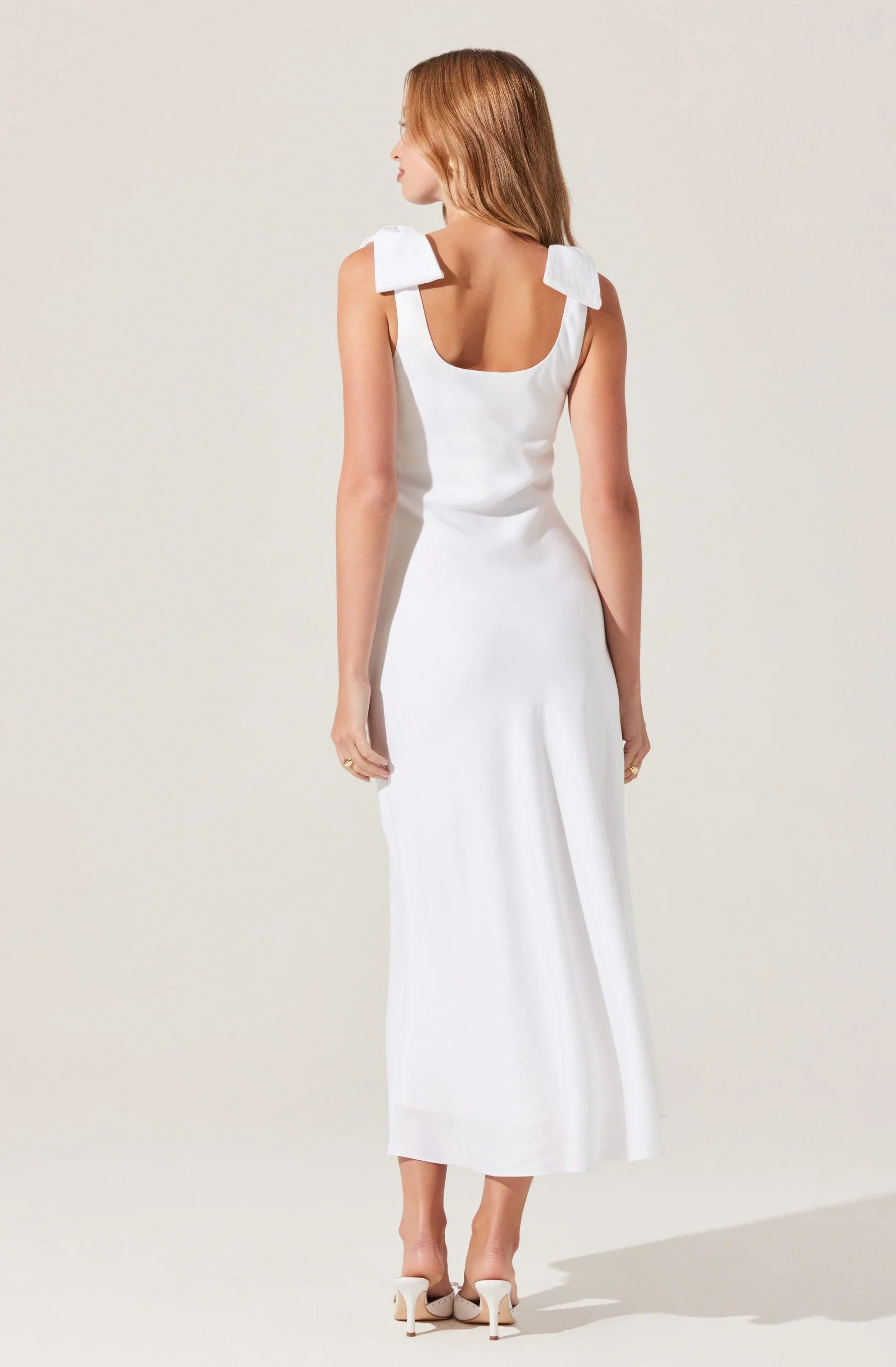 Lbruh Kateleya Bow Detail Midi Dress
