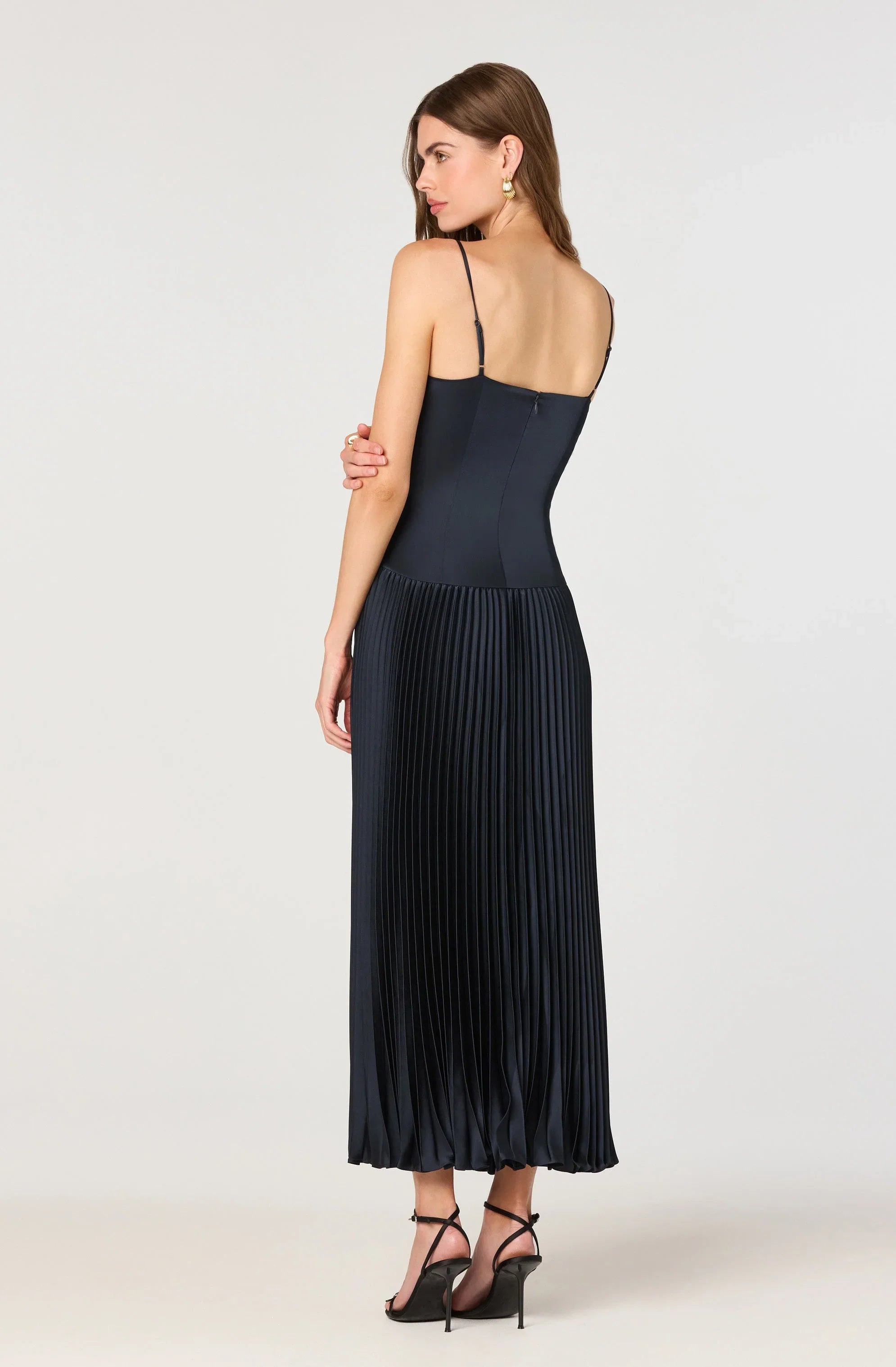 Inixyf Pleated Drop Waist Maxi Dress