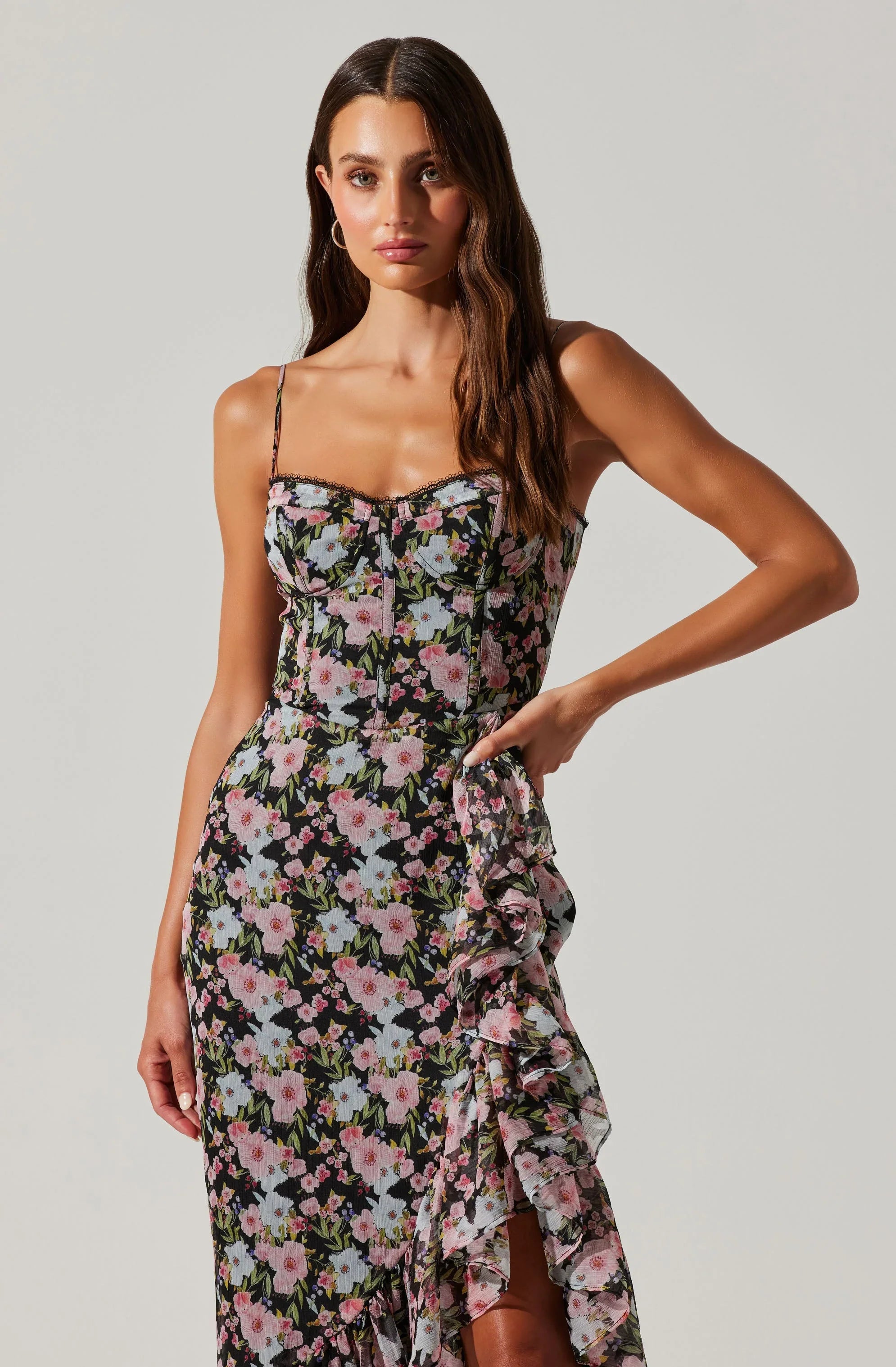 Lbruh Brisbane Asymmetrical Floral Midi Dress