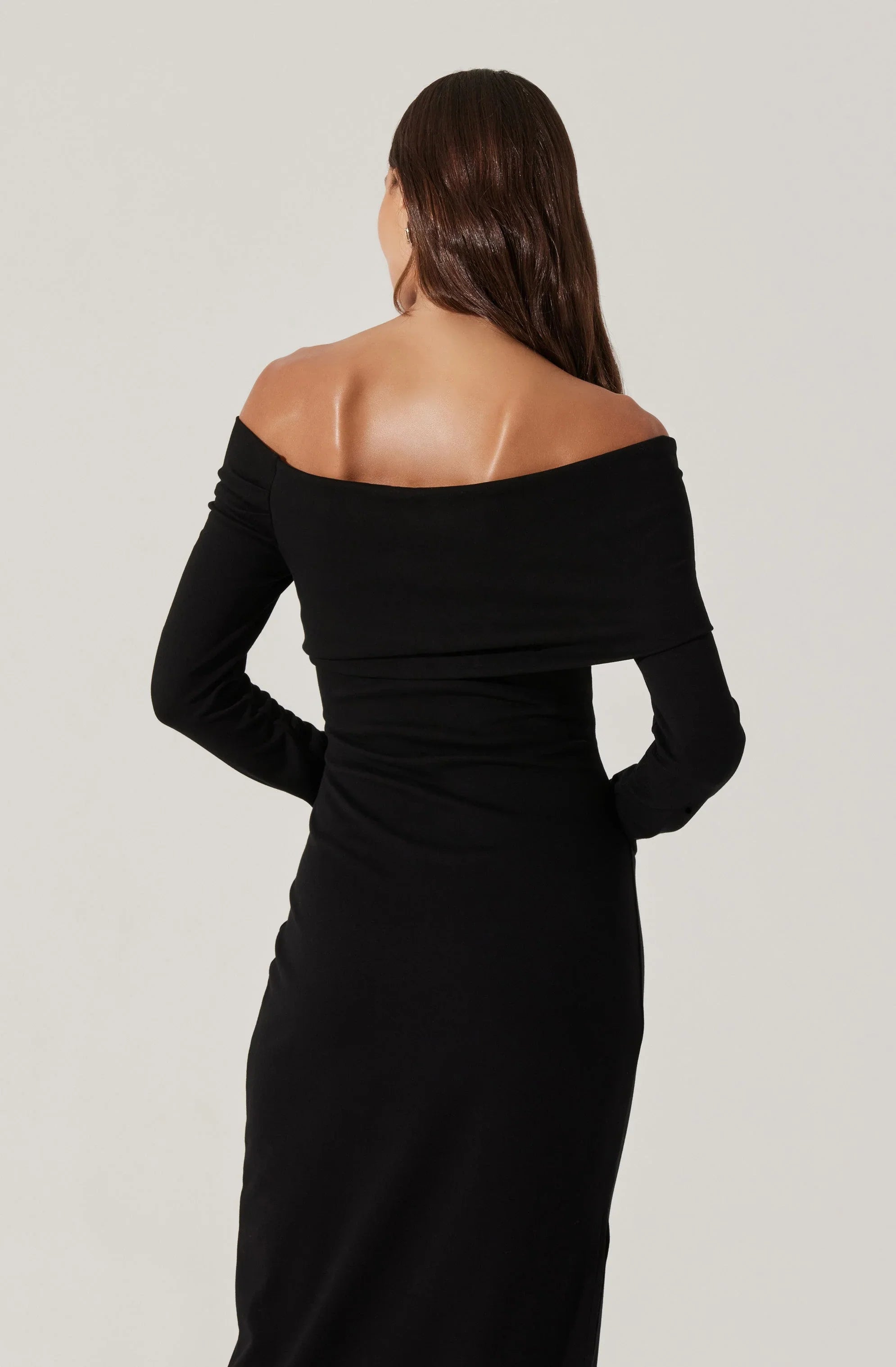 Lbruh Jada Off Shoulder Midi Dress