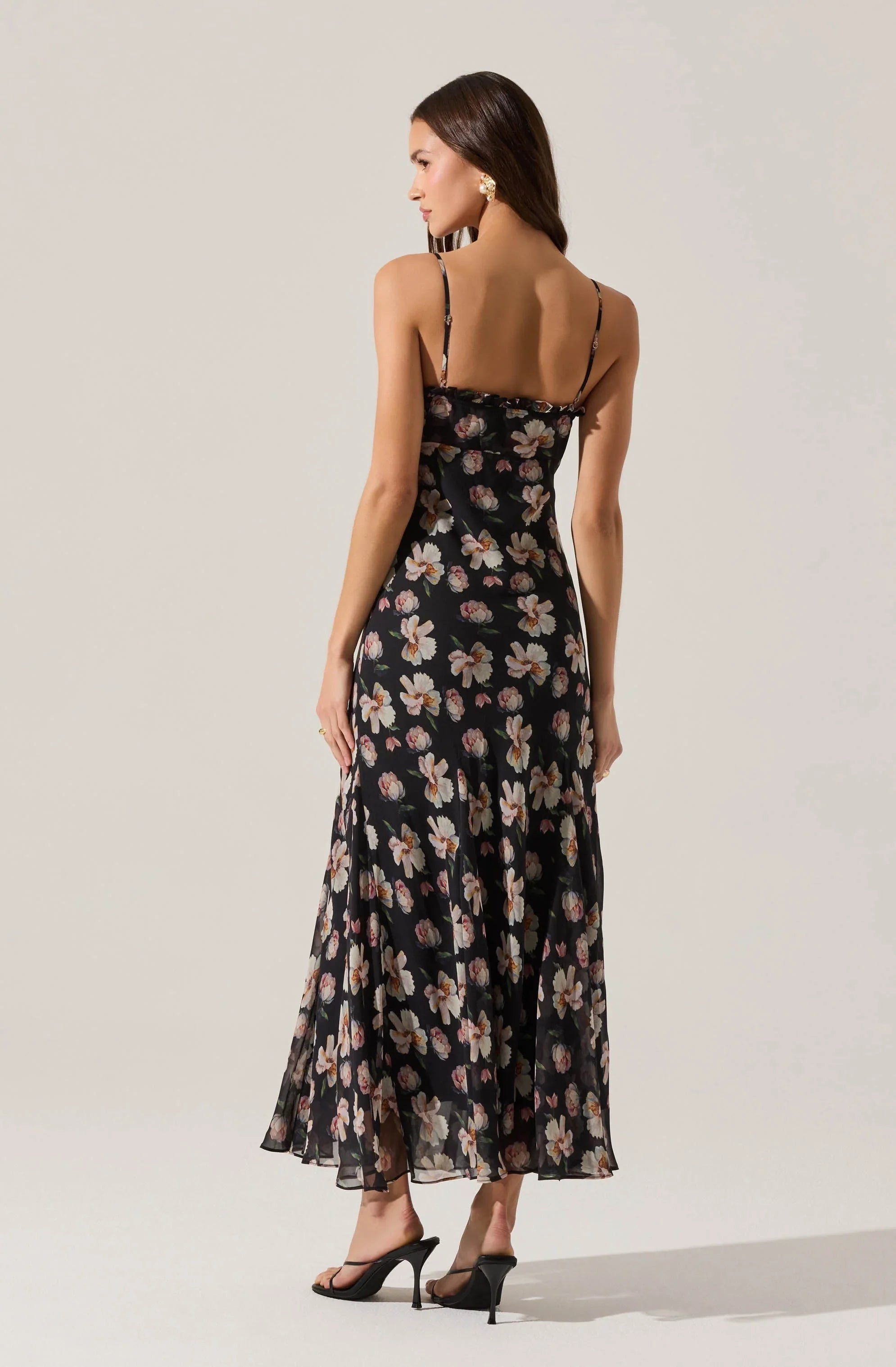 Lbruh Maeryn Sweetheart Ruffle Maxi Dress