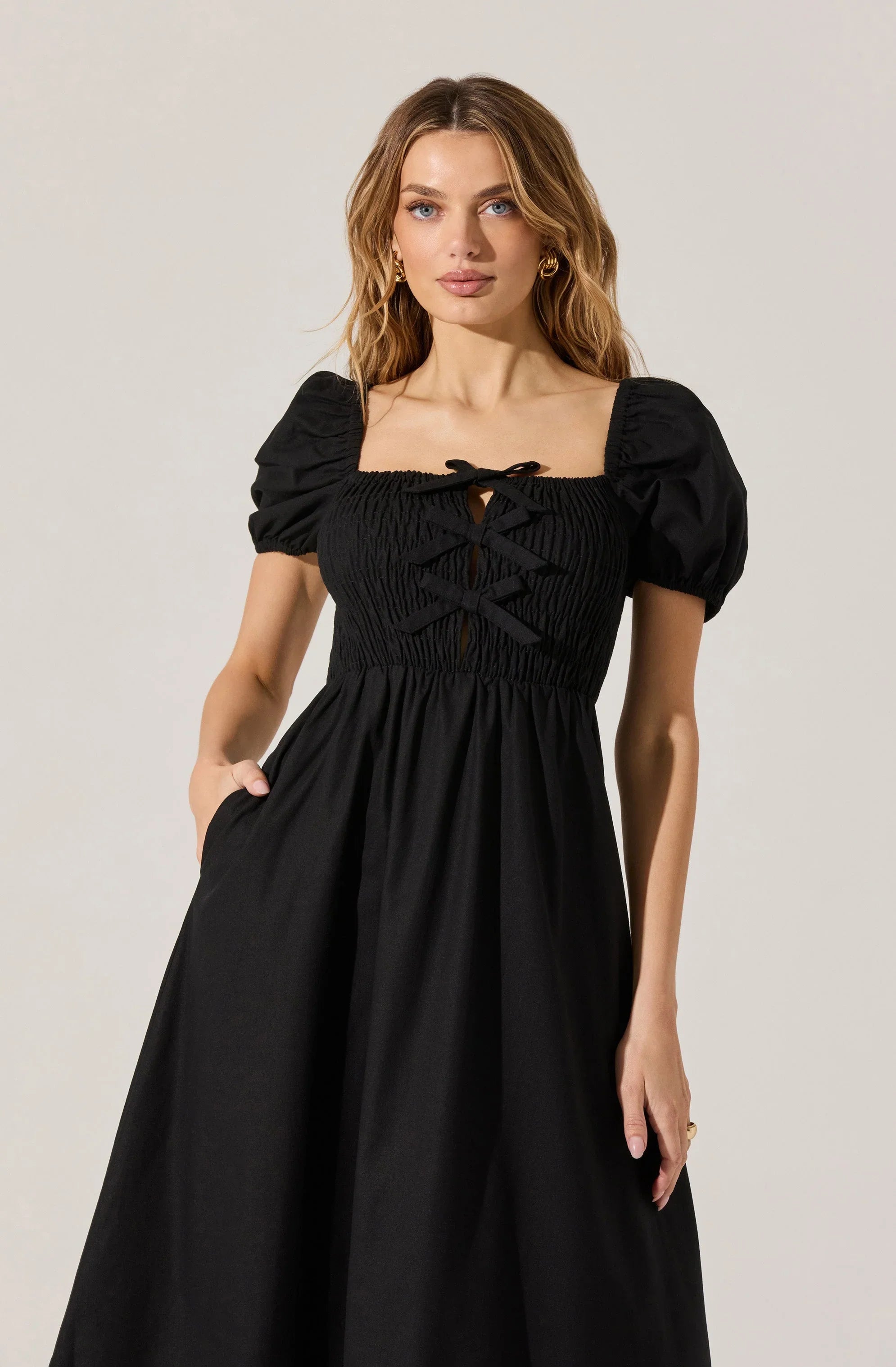 Lbruh Smocked Bow Midi Dress