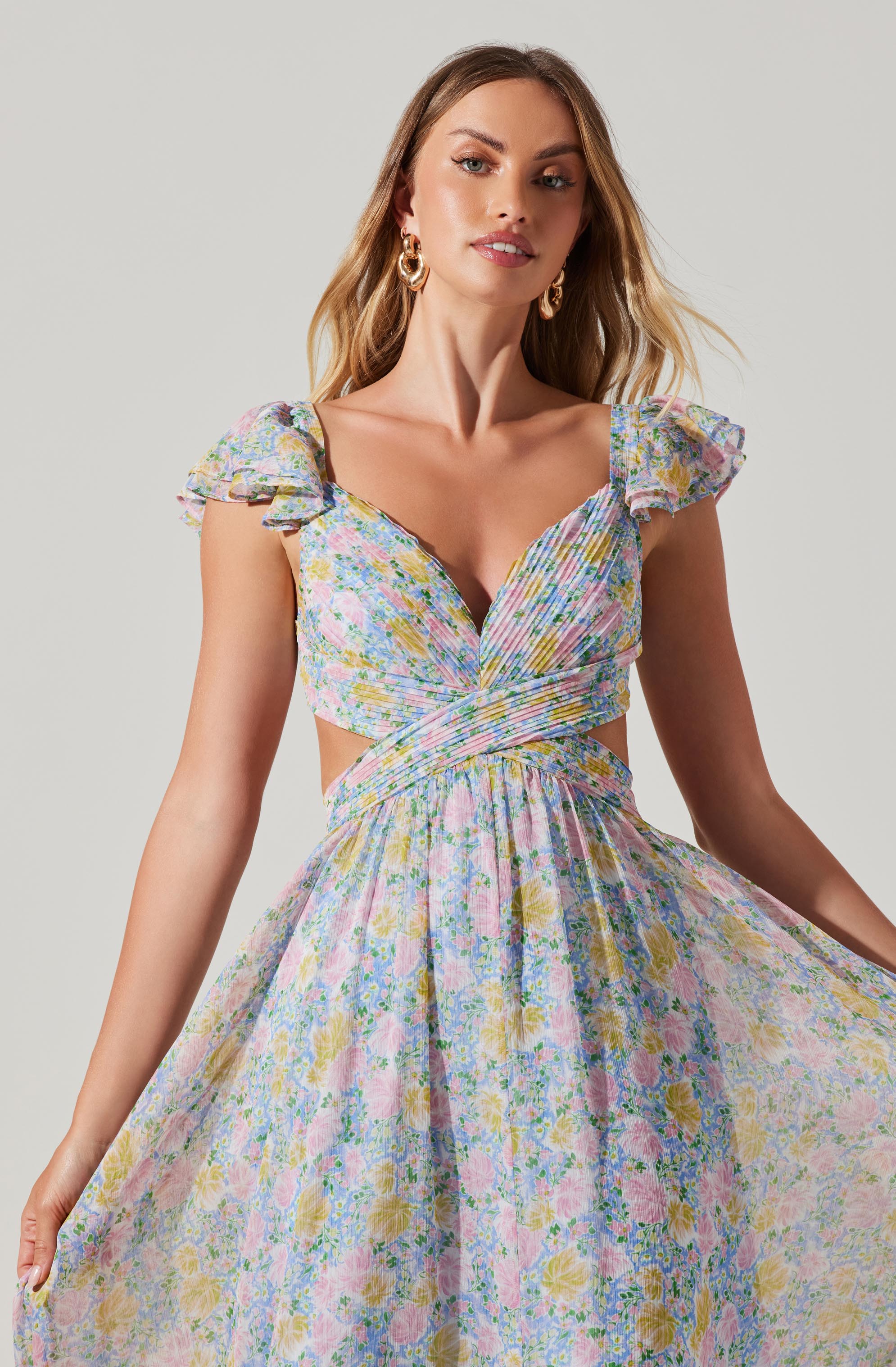 Lbruh Primrose Floral Strappy Back Maxi Dress