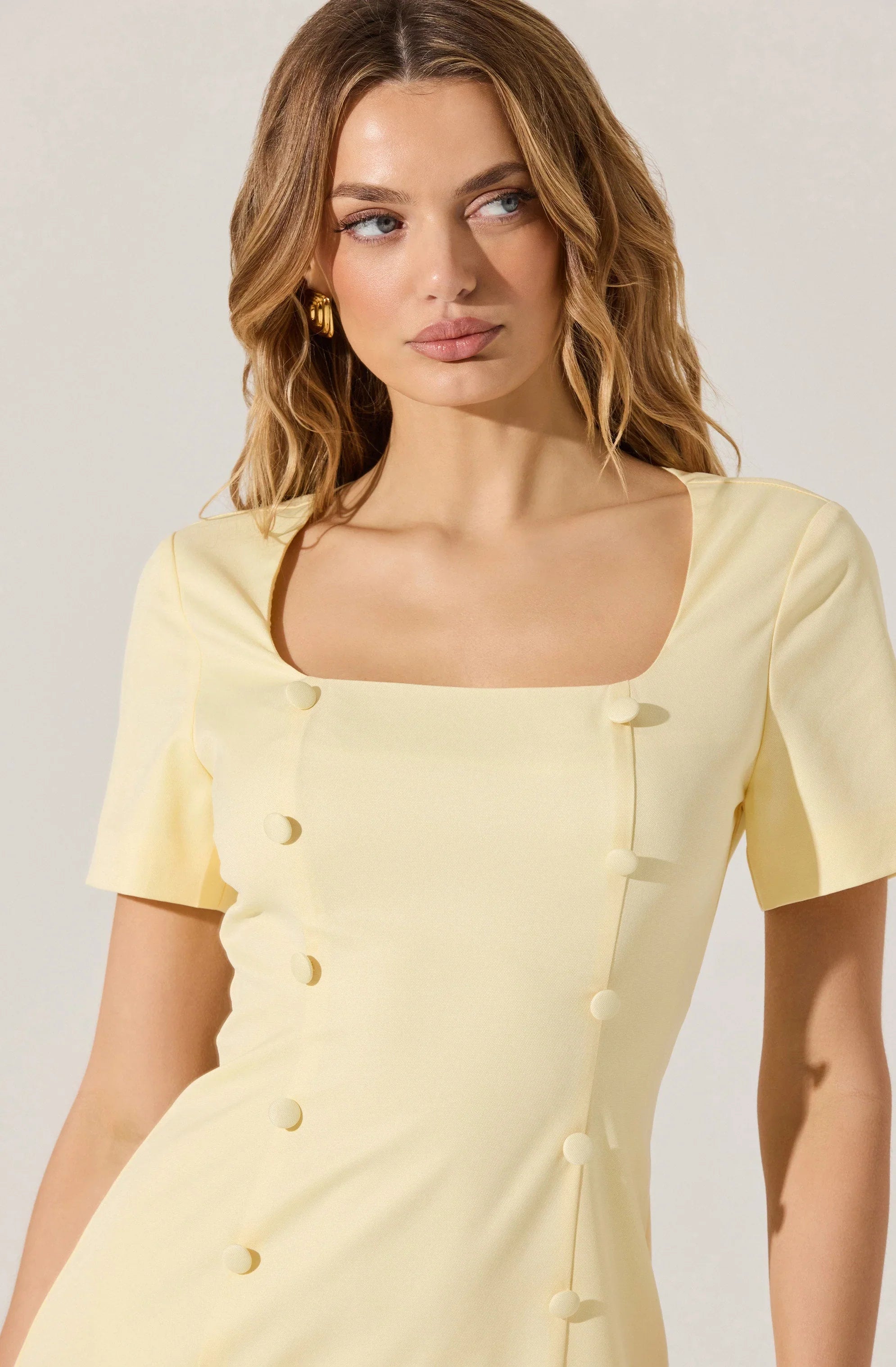 Lbruh Pleated Button Mini Dress