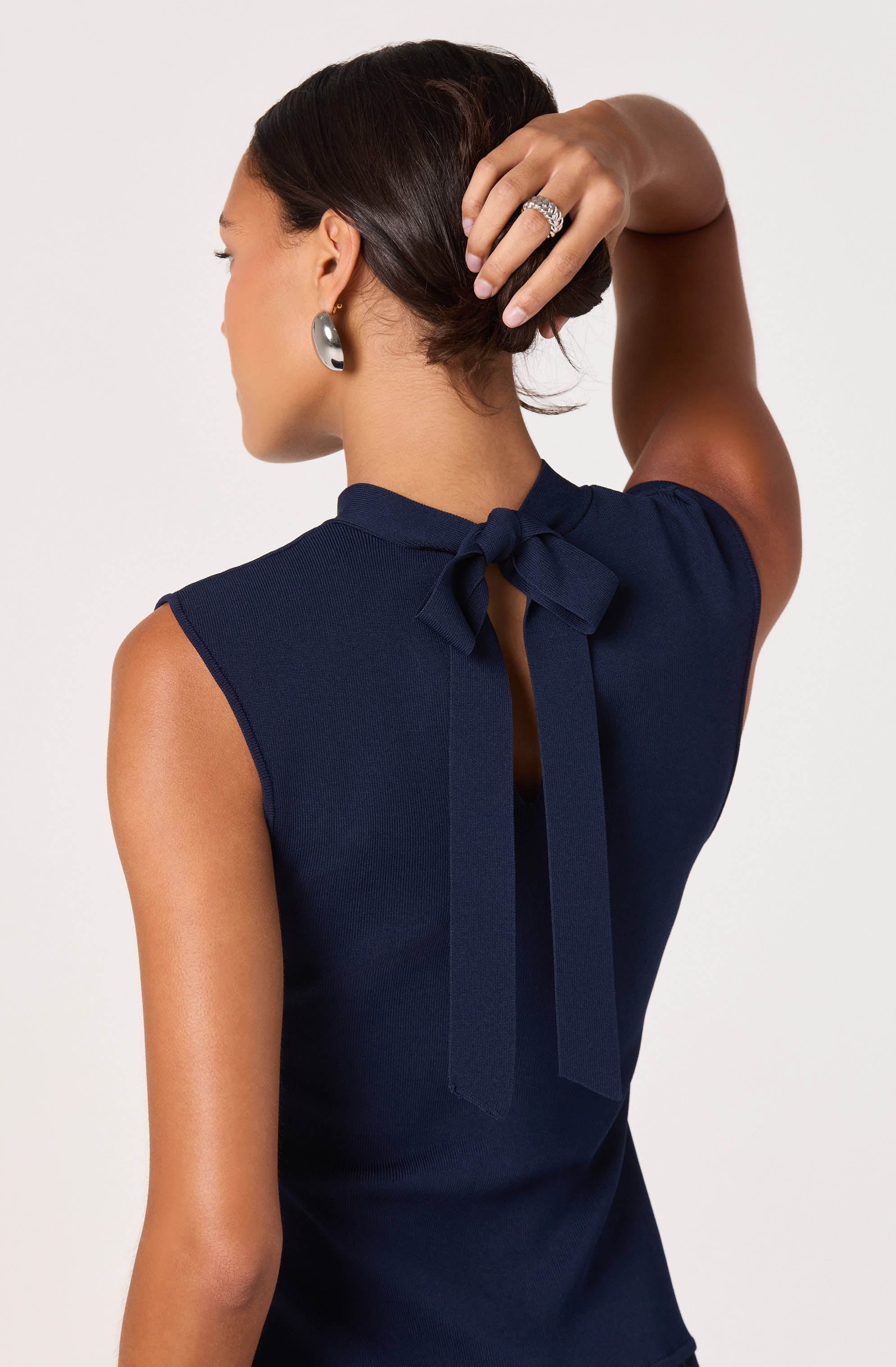 Lbruh High Neck Tie-Back Midi Dress