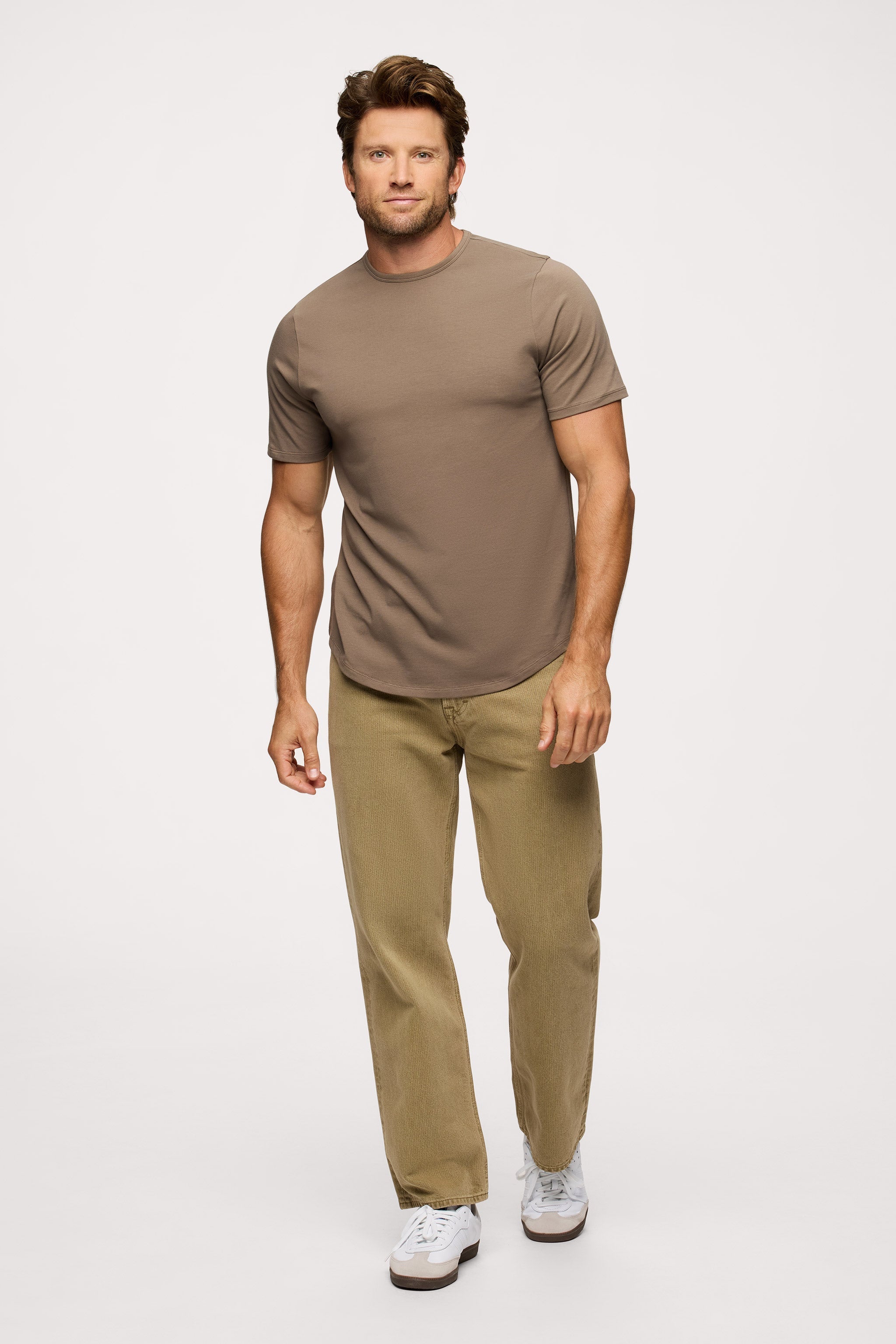 Freeform Curved Hem Tee | Mocha