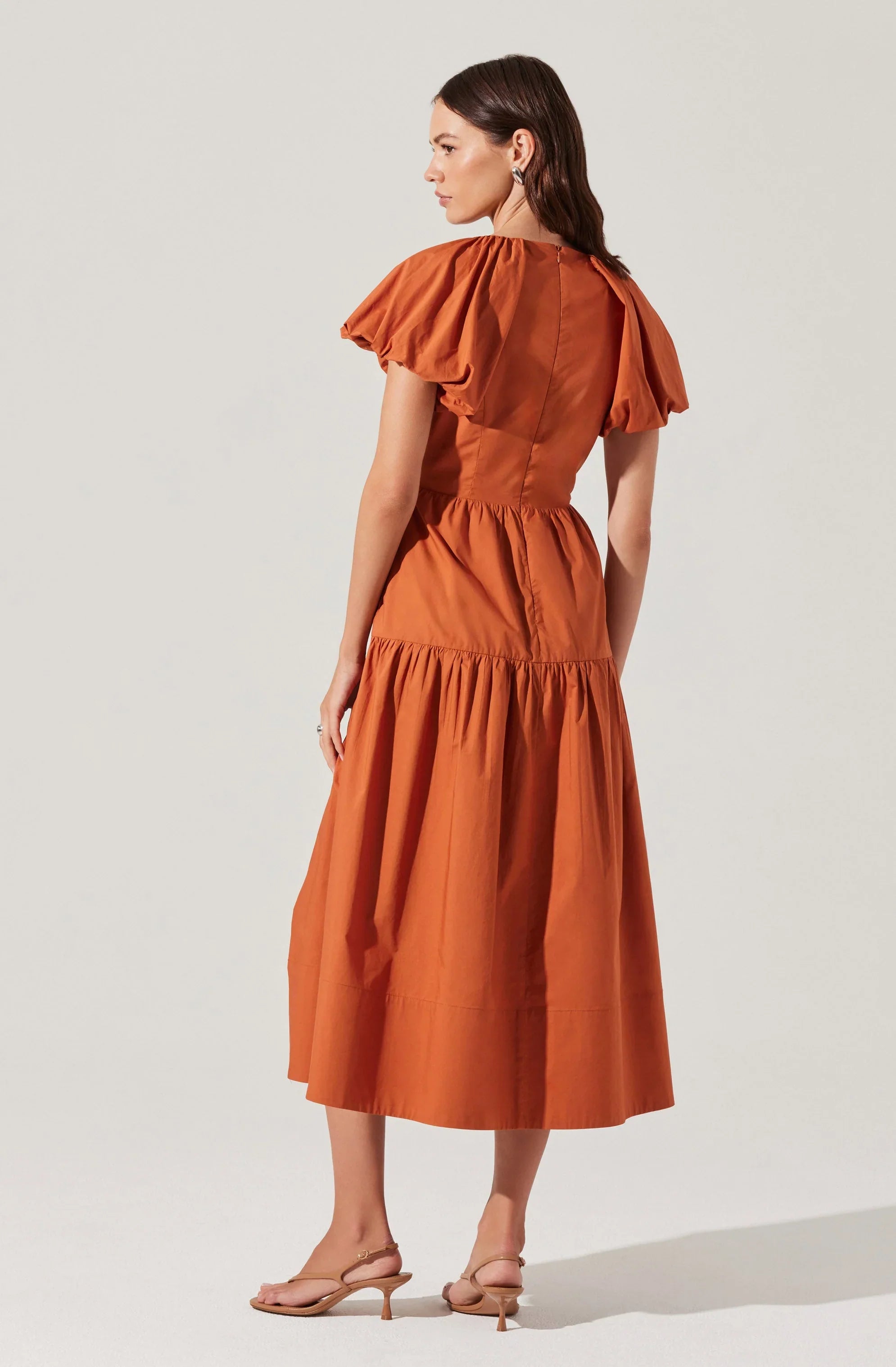 Lbruh Aine Tie-Front Midi Dress