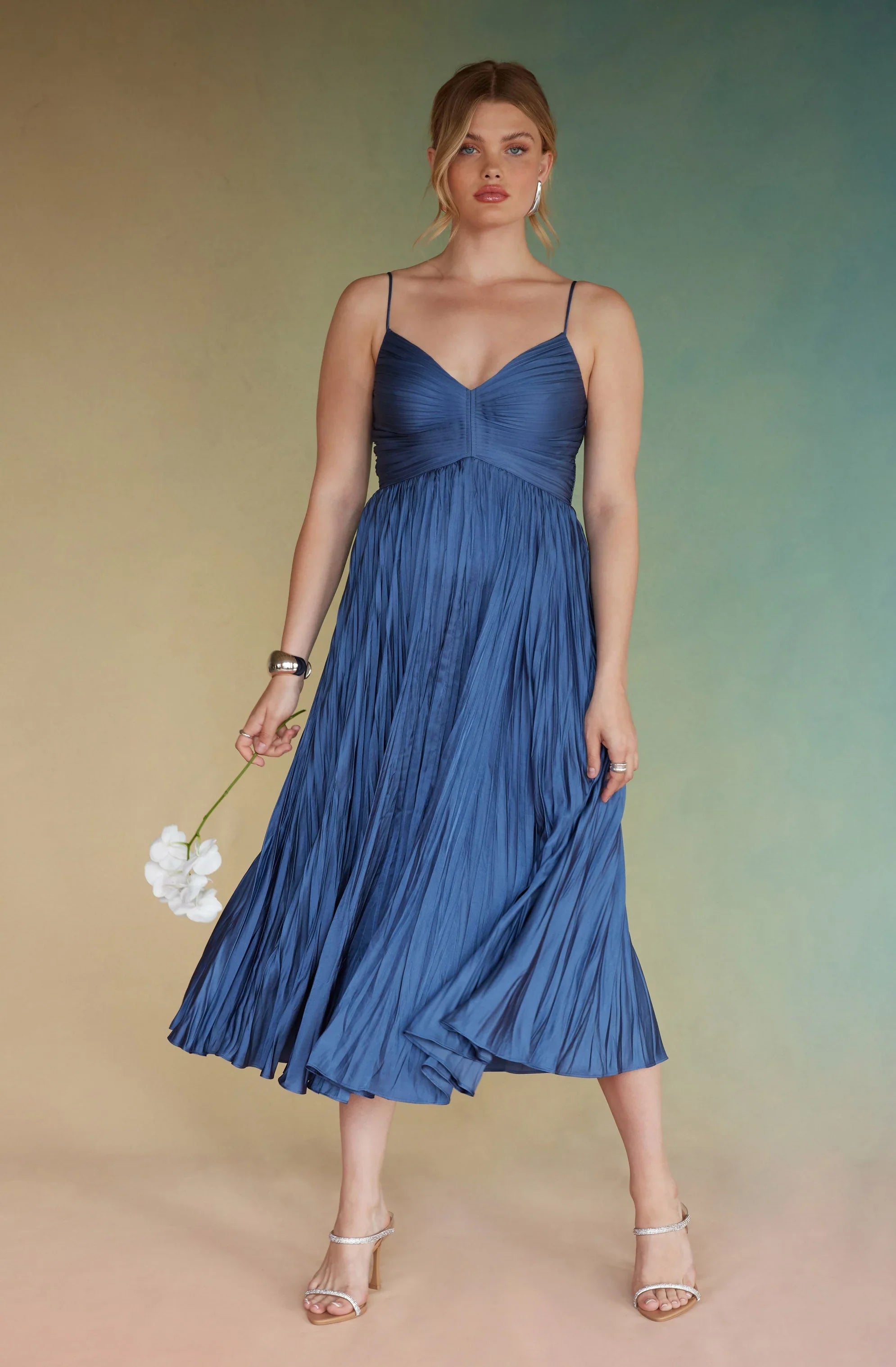 Inixyf Maeve Pleated Midi Dress