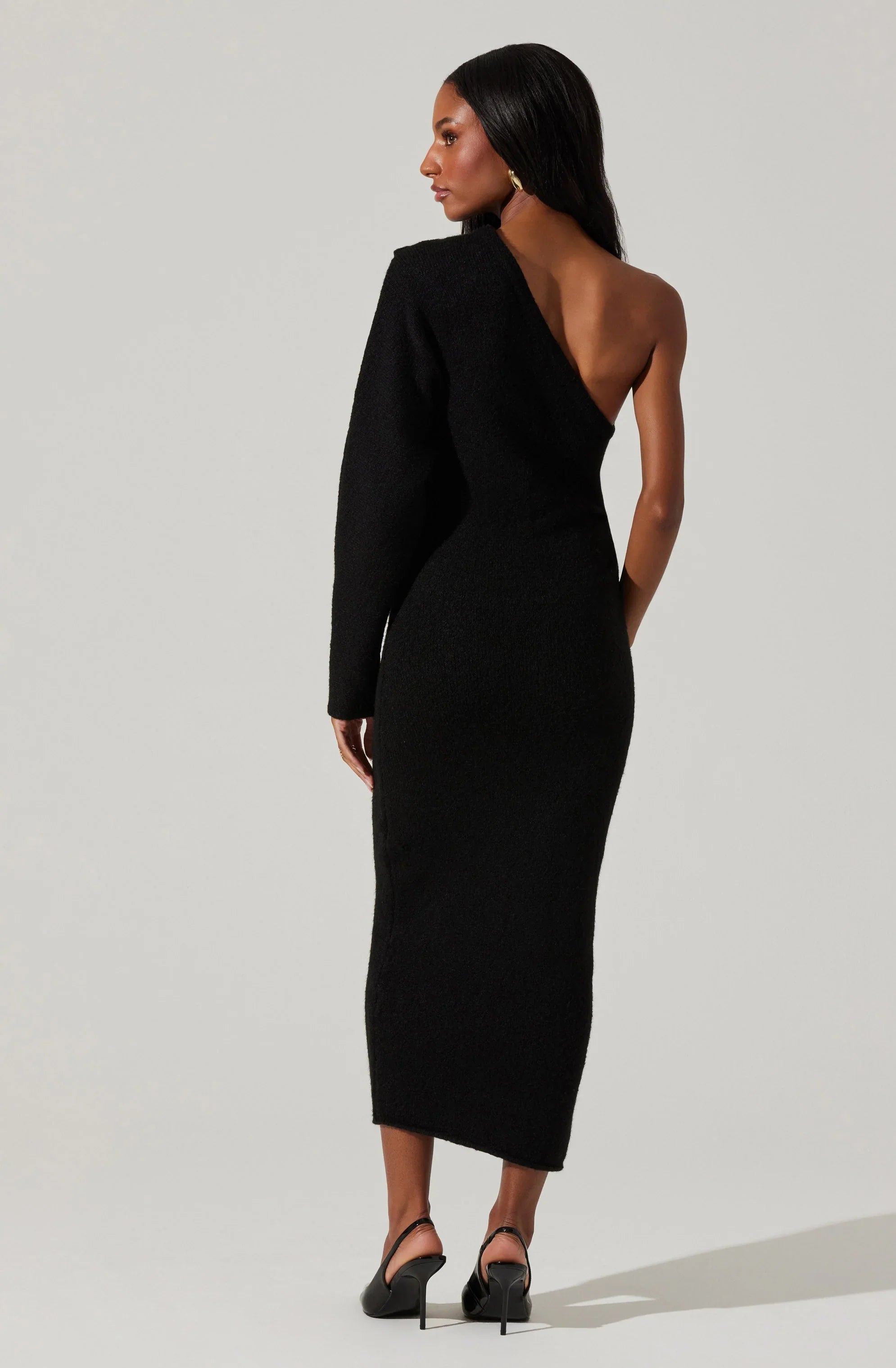 Lbruh Finola One Shoulder Midi Sweater Dress