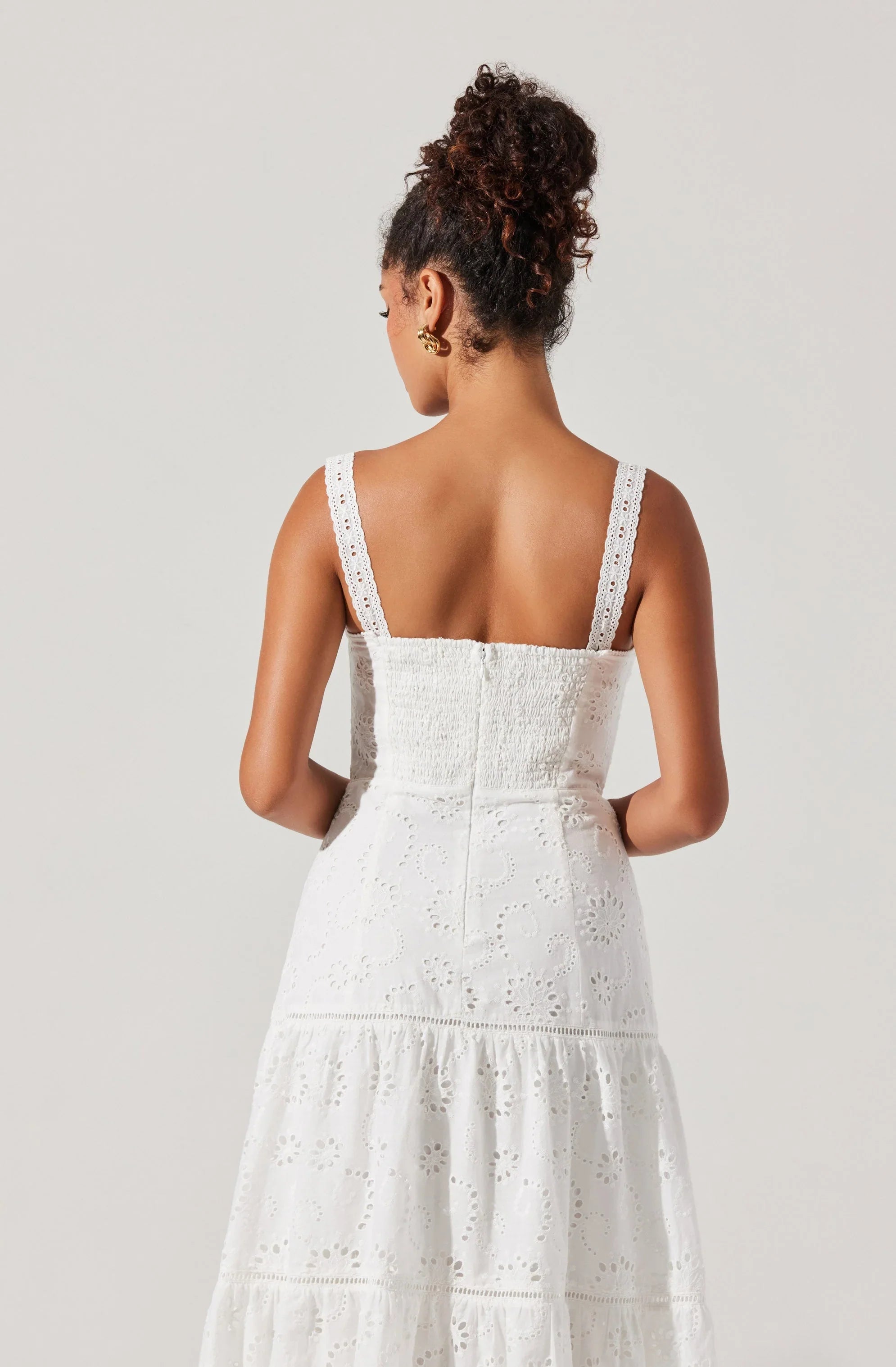 Lbruh Pellagia Eyelet Midi Dress