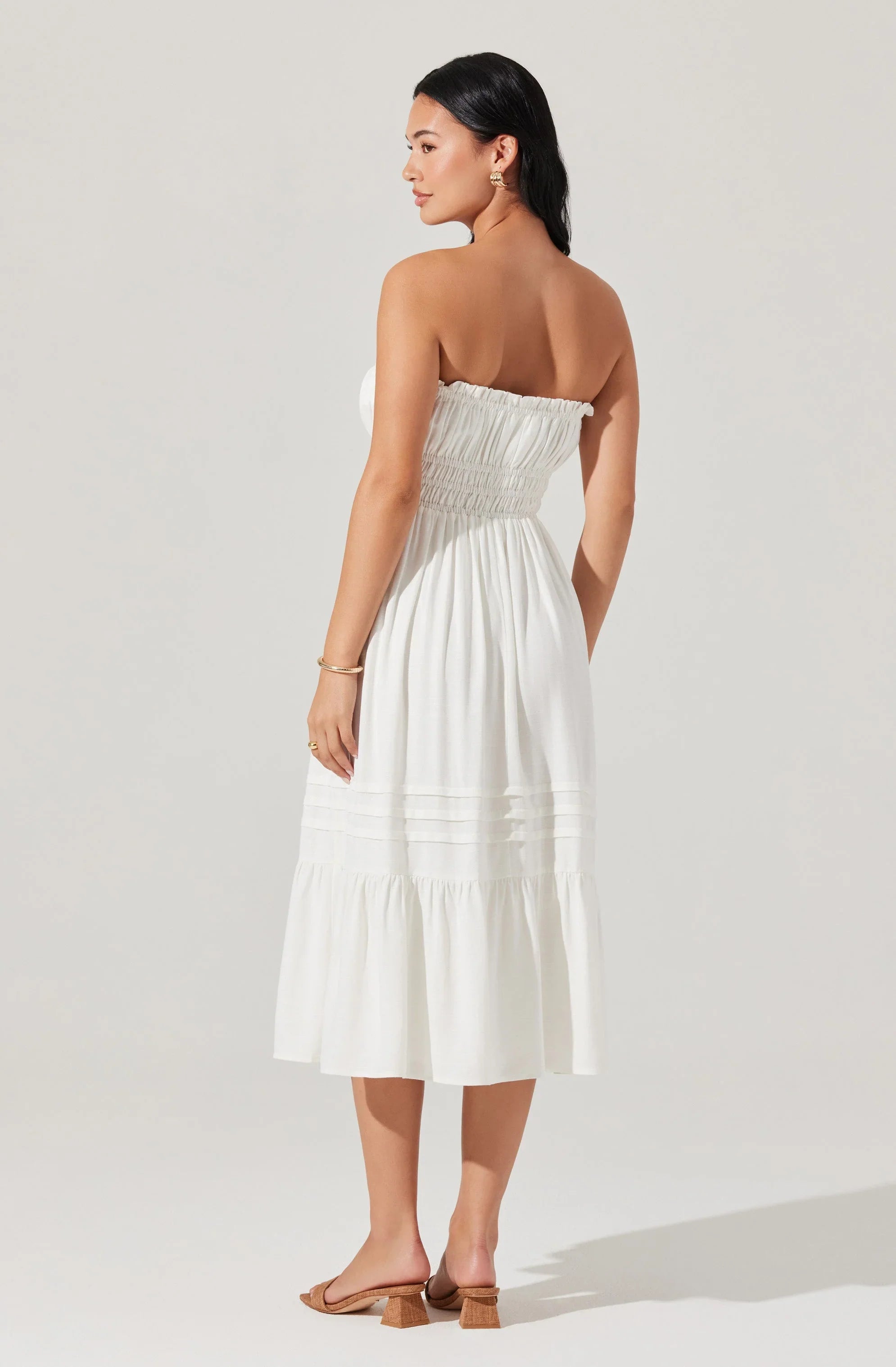 Lbruh Aubrie Strapless Smocked Midi Dress