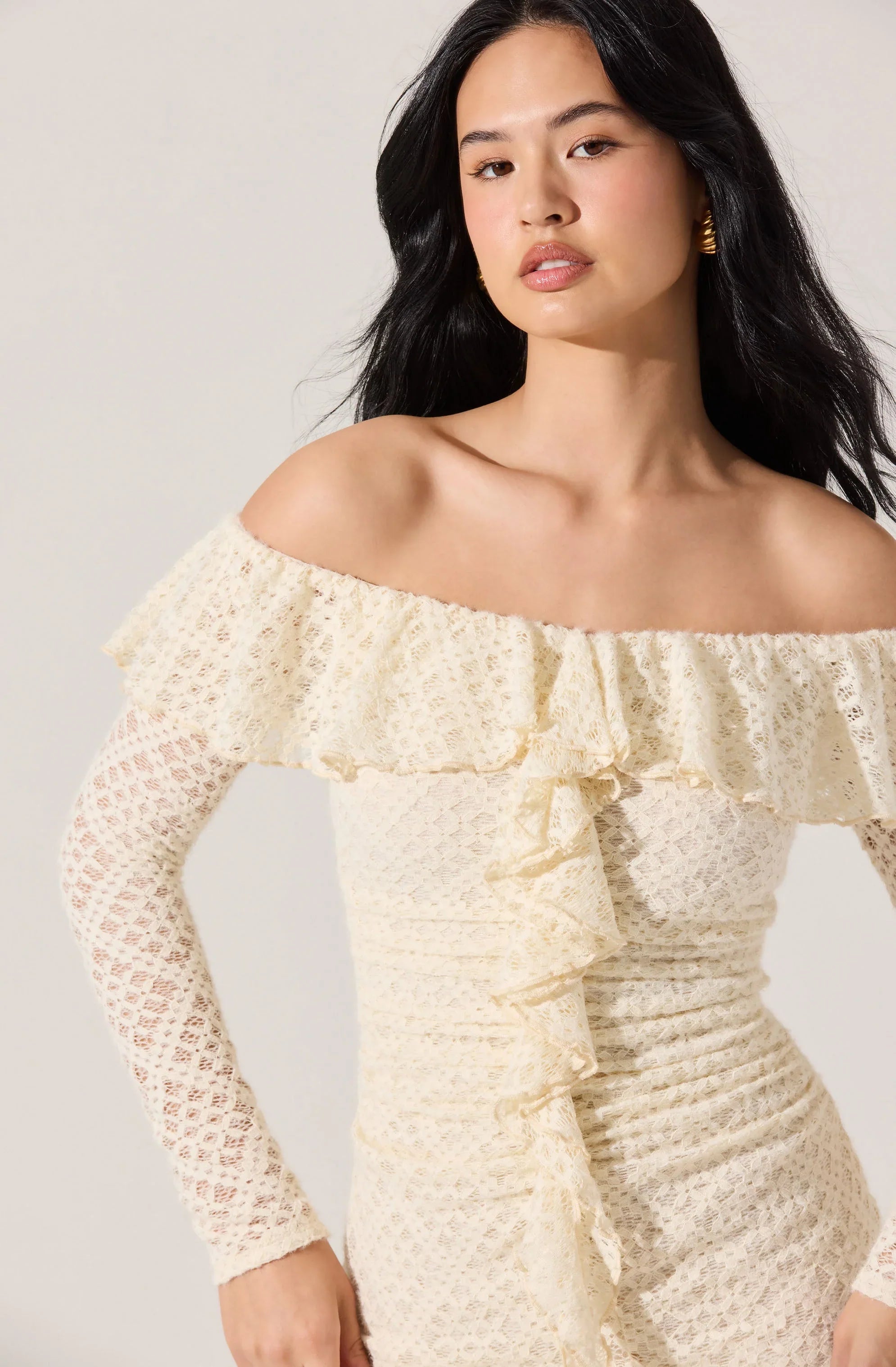 Lbruh Dorian Ruffle Off Shoulder Dress
