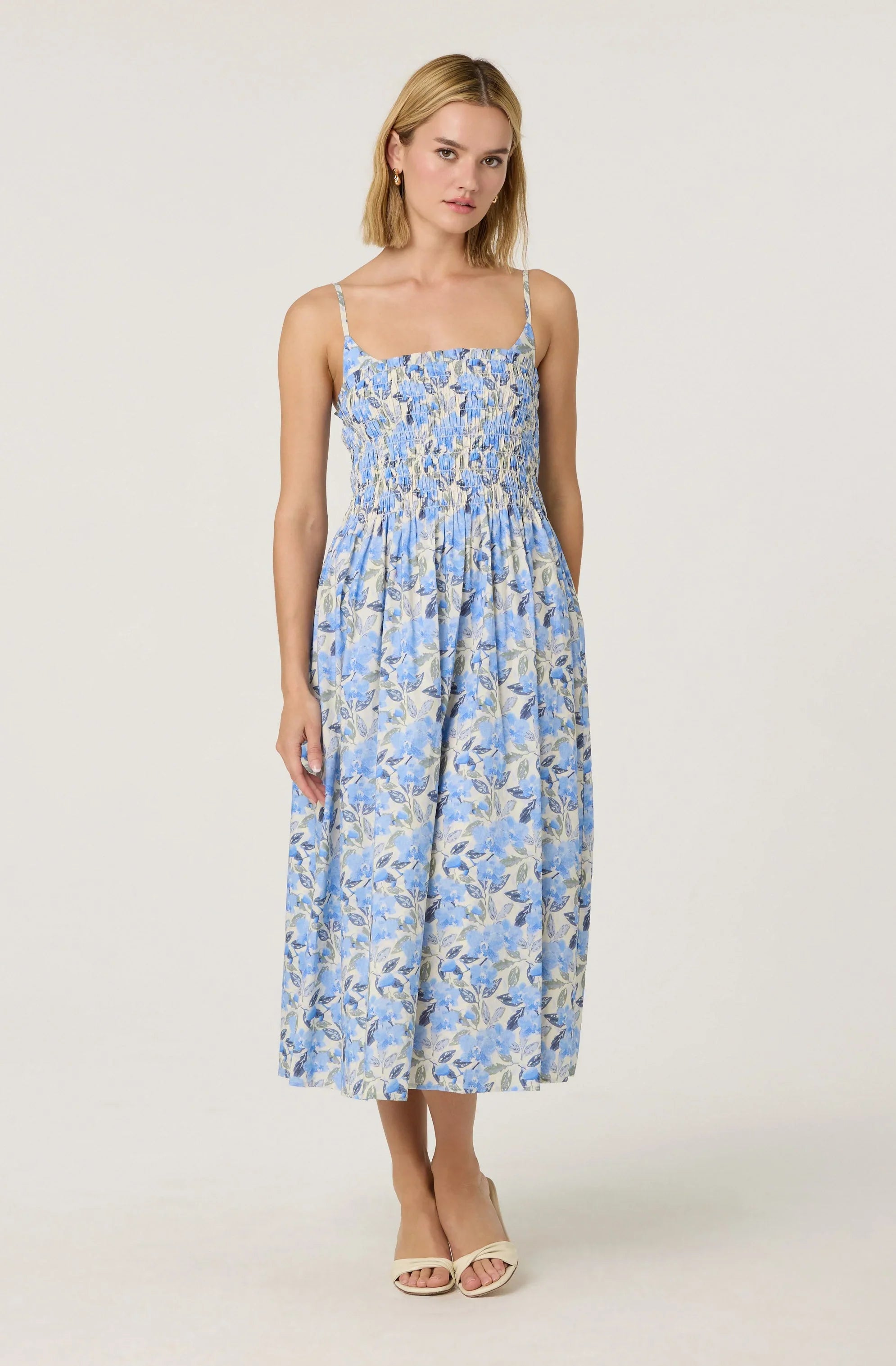 Lbruh Smocked Floral Midi Dress