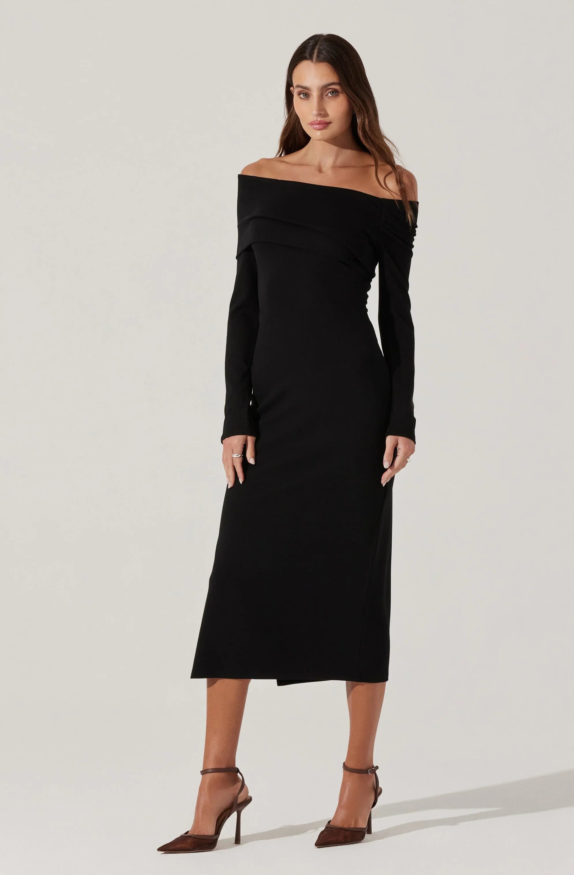 Lbruh Jada Off Shoulder Midi Dress