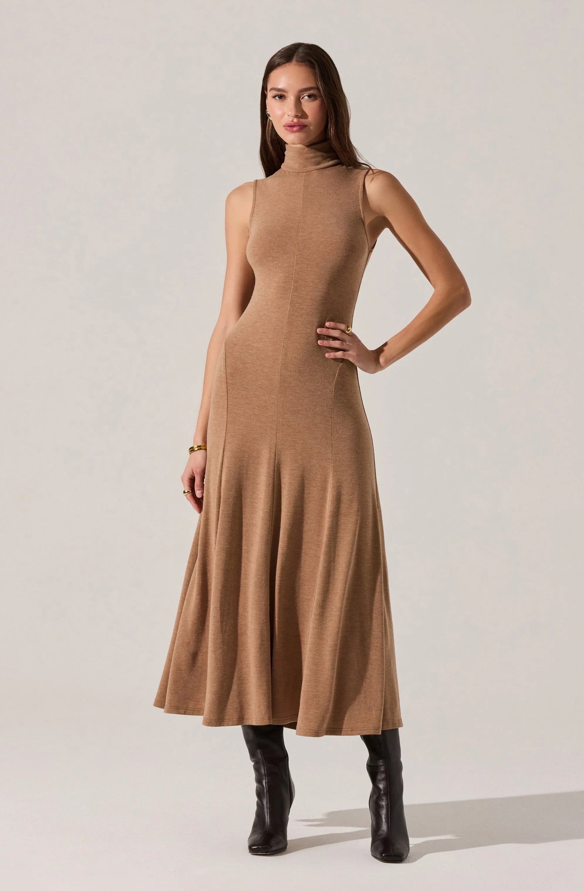 Lbruh Haylie Sleeveless Turtleneck Sweater Dress