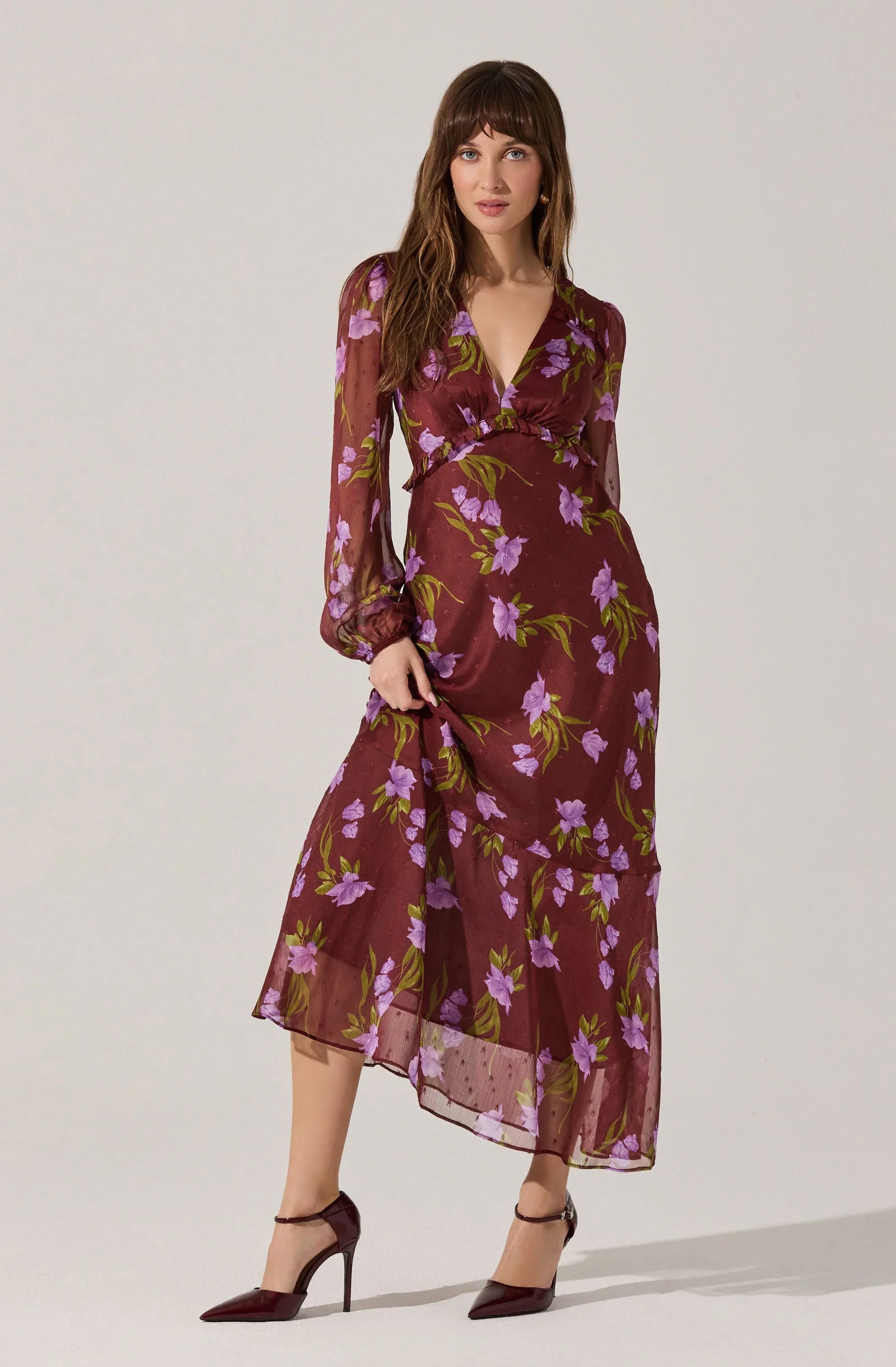 Lbruh Calantha V-Neck Floral Maxi Dress