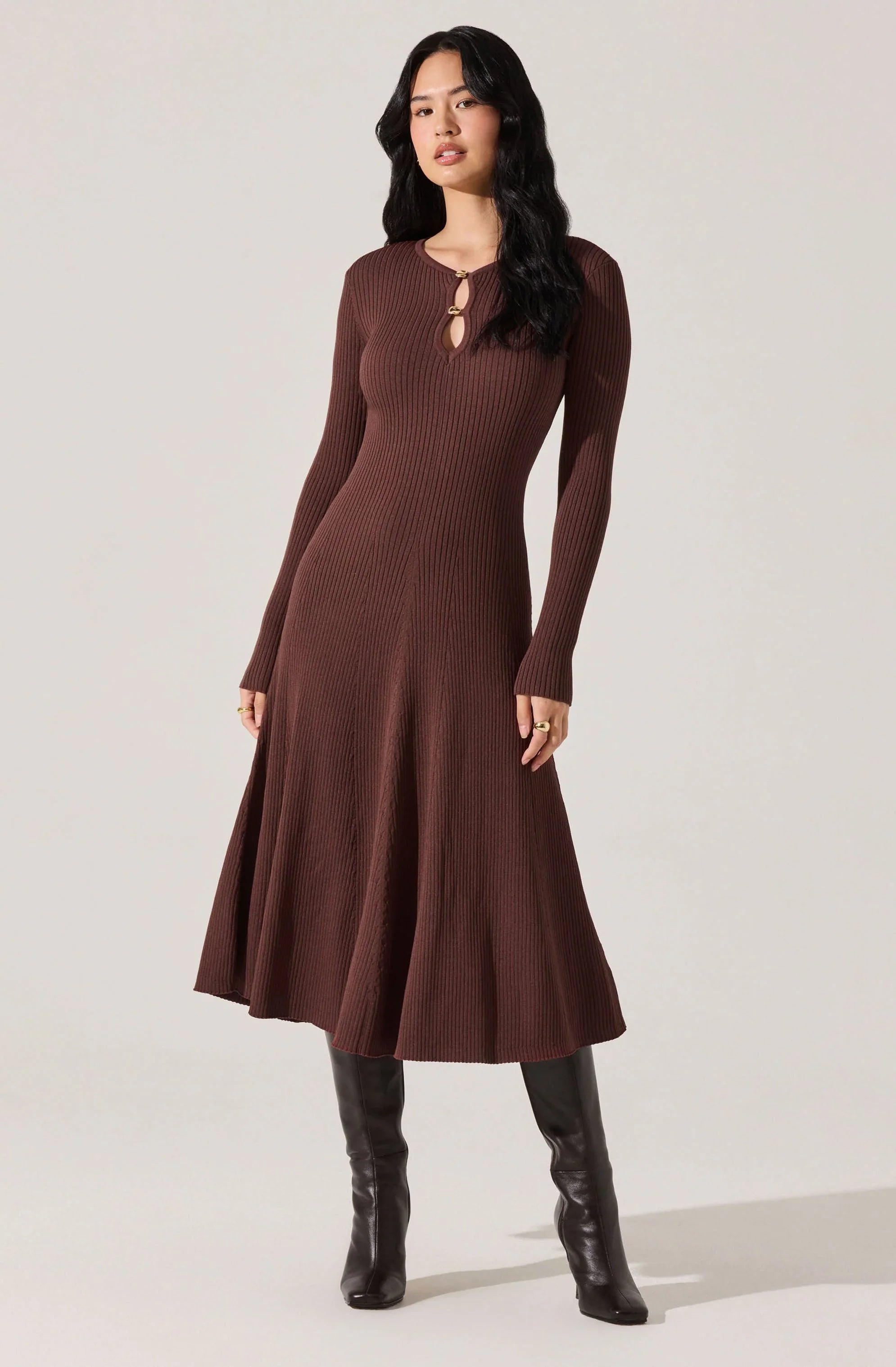 Lbruh Fallyn Ribbed Sweater Midi Dress