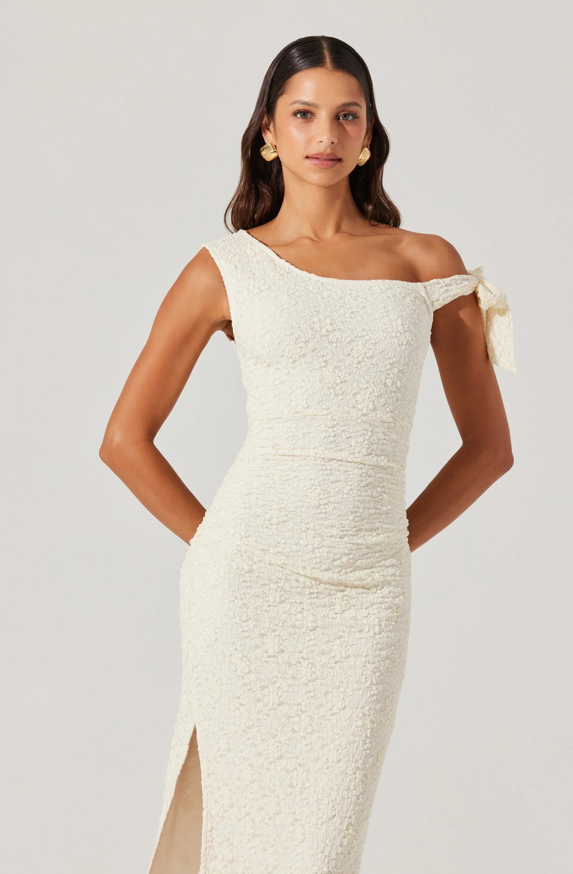 Lbruh Emely Off Shoulder Midi Dress