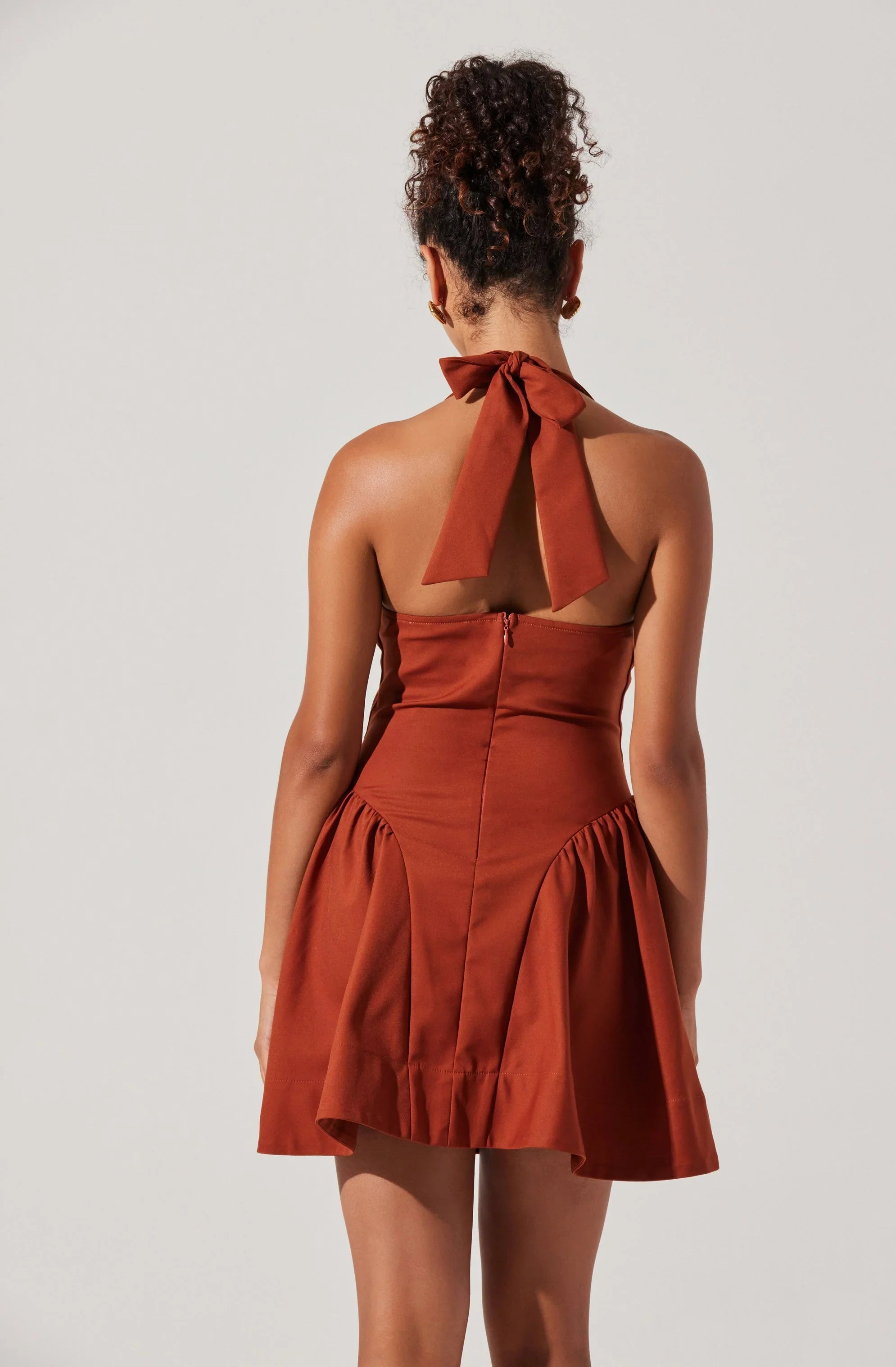 Lbruh Meana V-Neck Halter Mini Dress