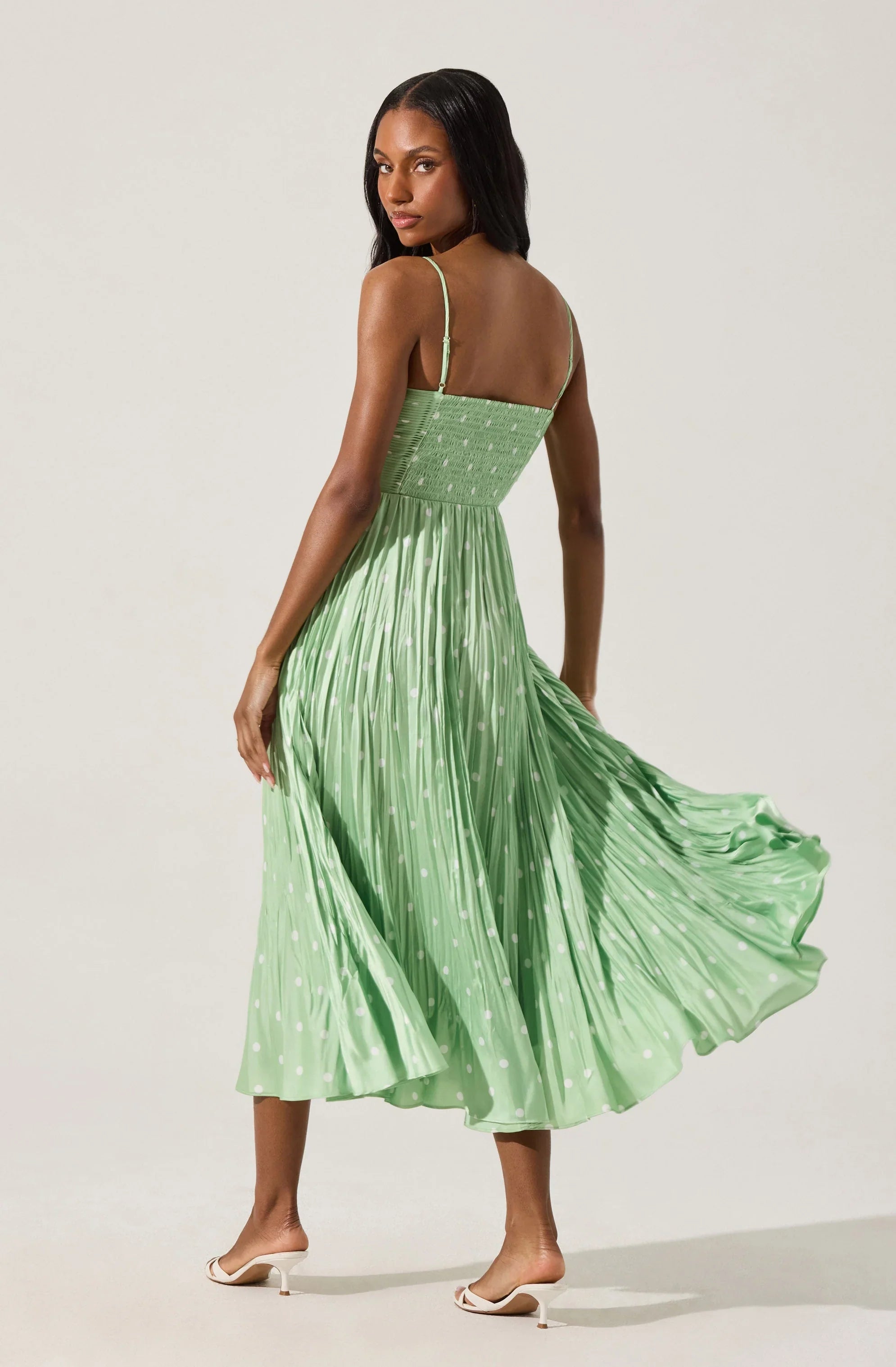 Lbruh Maeve Printed Pleated Midi Dress