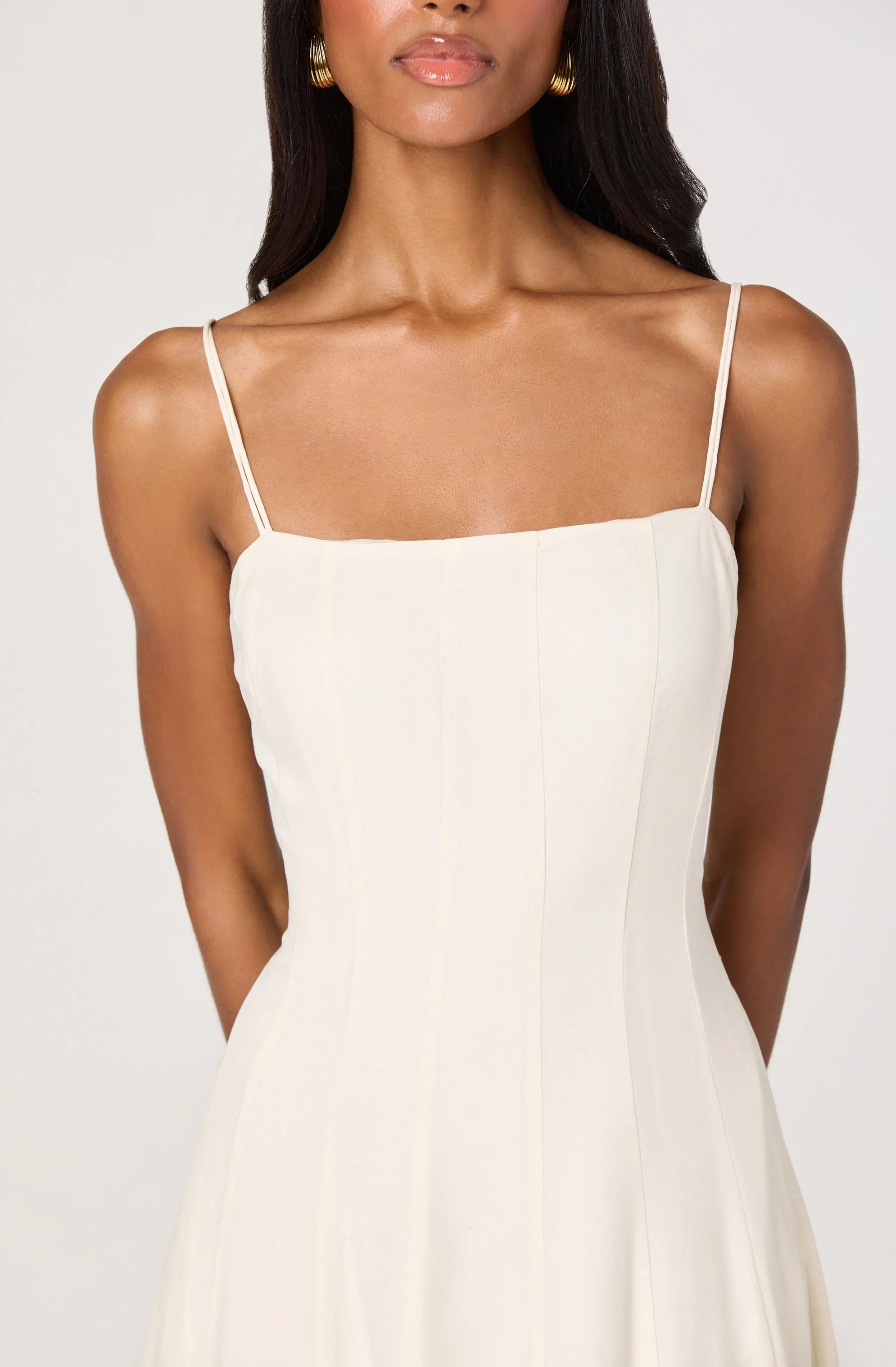 Inixyf Trisha Square Neck Midi Dress