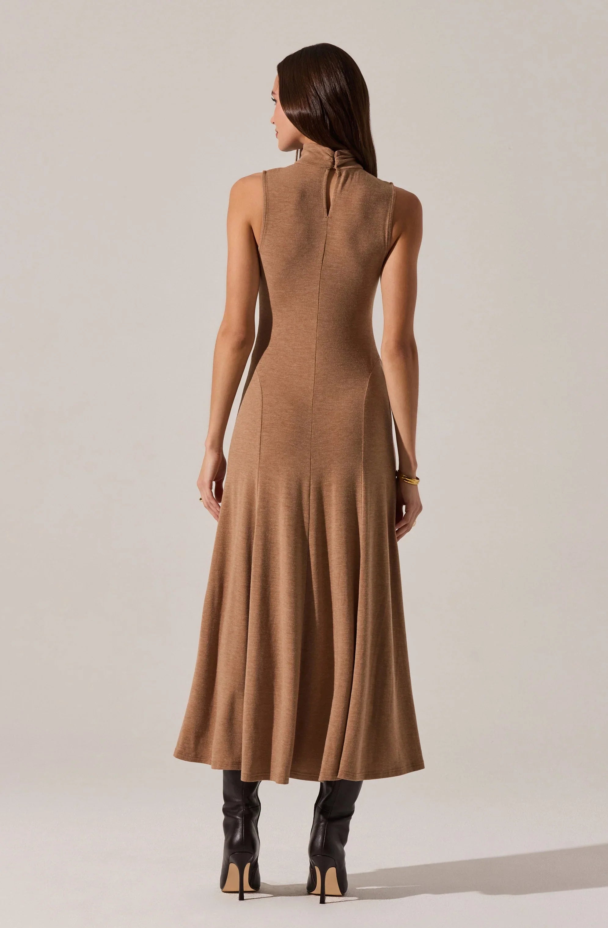 Lbruh Haylie Sleeveless Turtleneck Sweater Dress