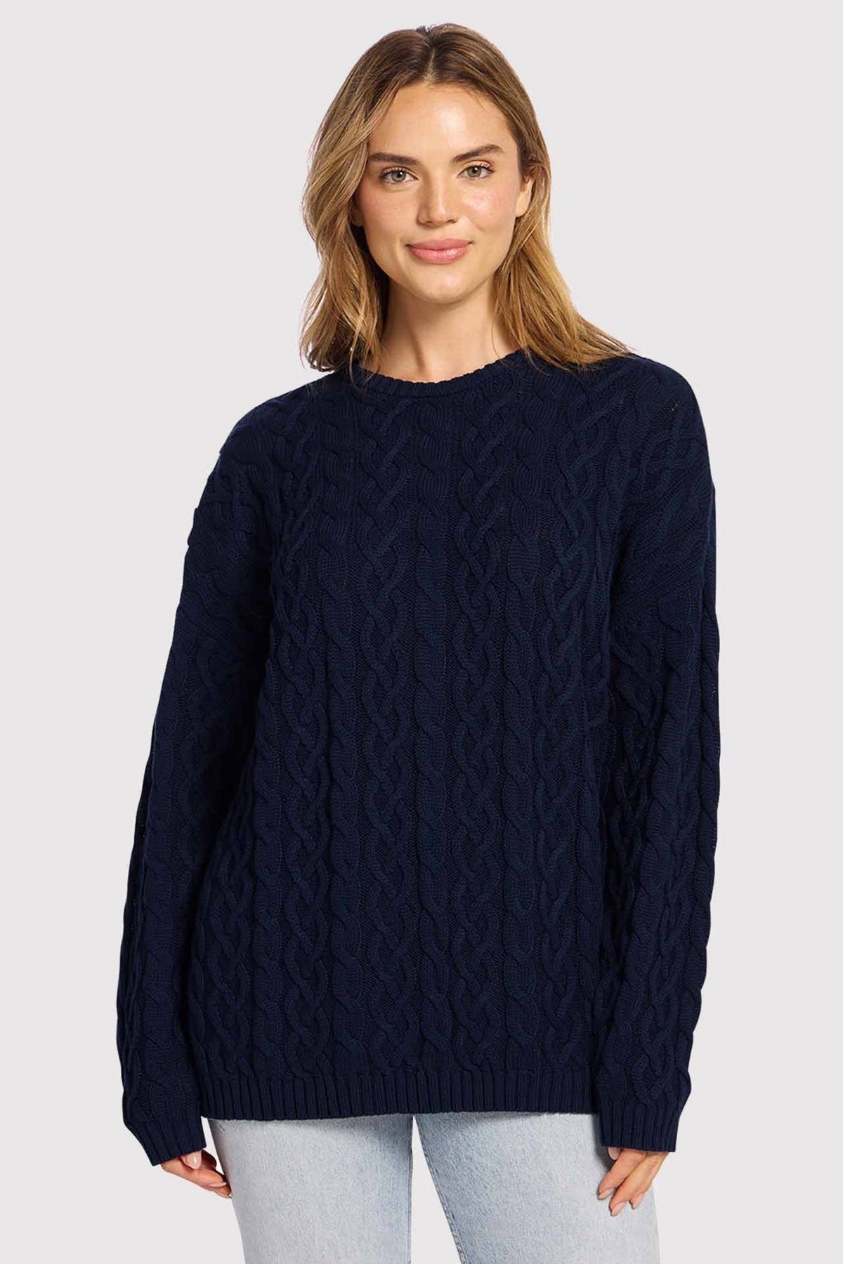 Lightweight Cable Sweater | Navy