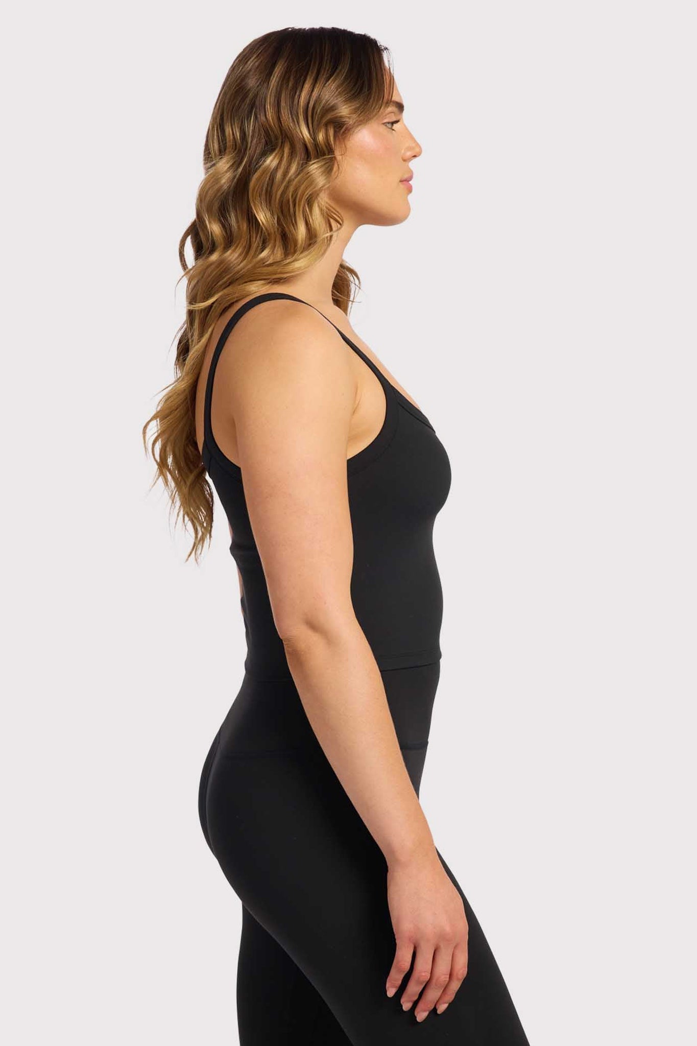 Elevate Scoop Tank | Black