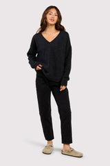 Cozy Knit V-Neck Sweater | Black