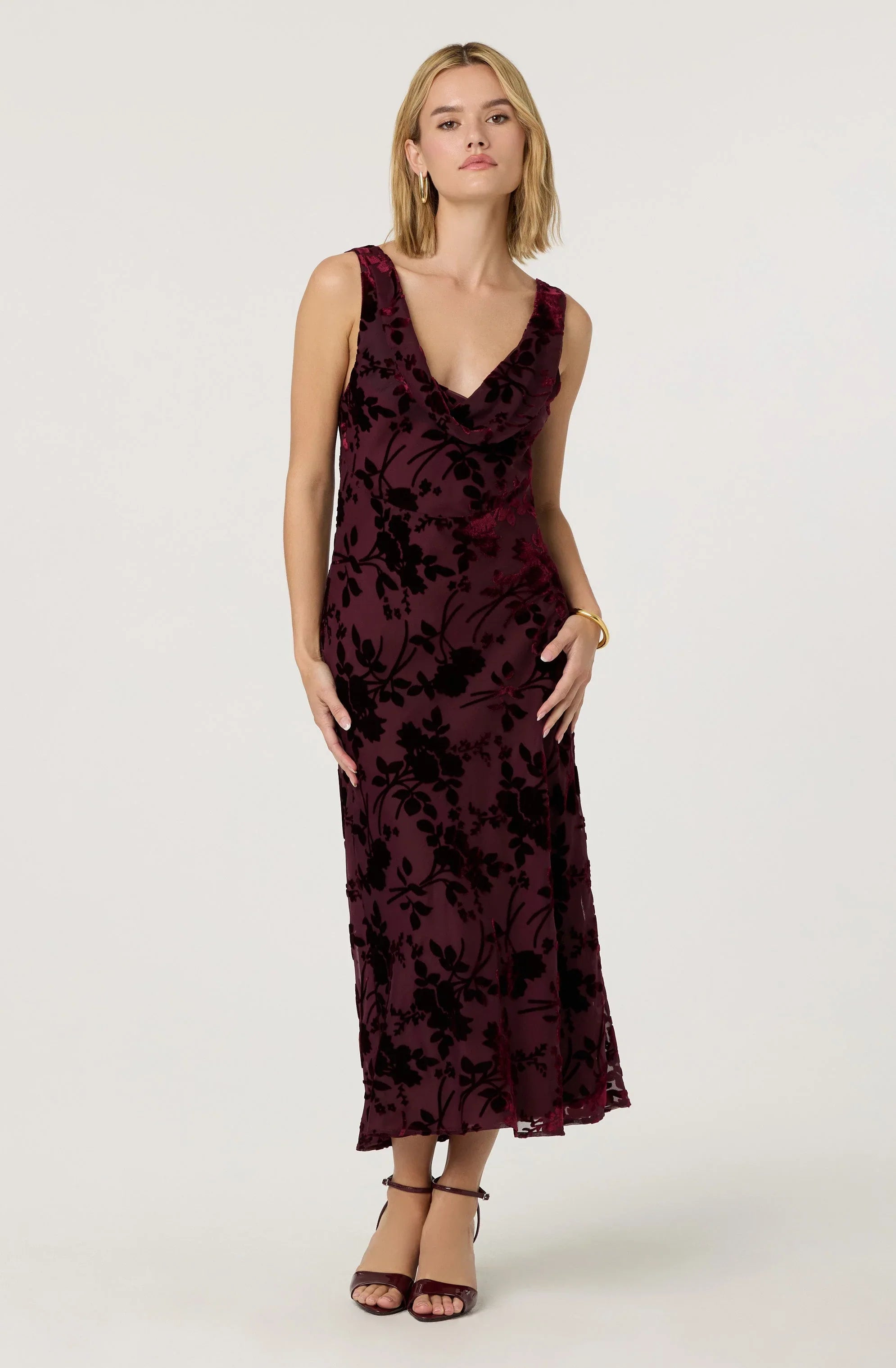 Lbruh Floris Burnout Floral Maxi Dress