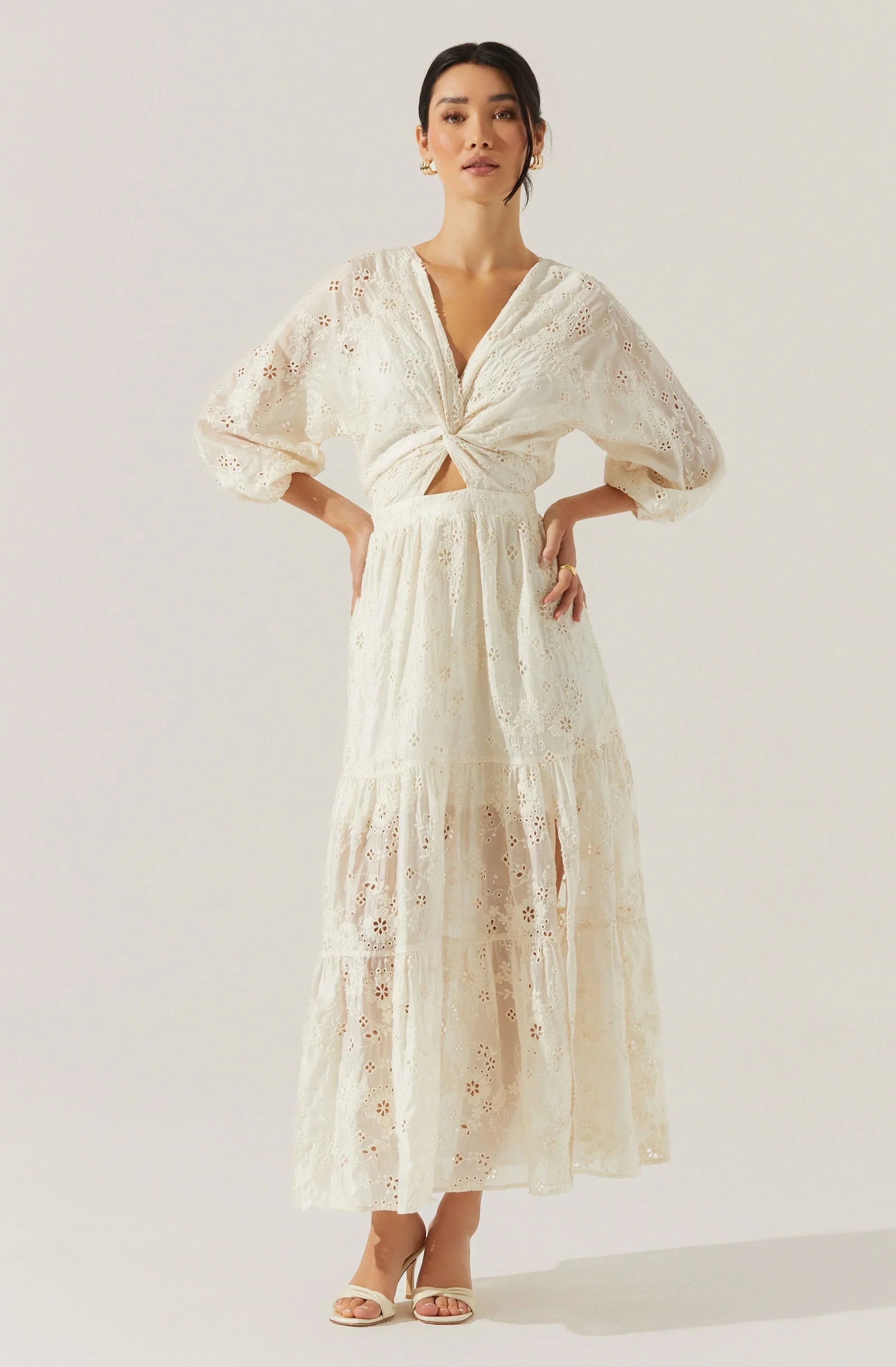 Lbruh Jesalyn Floral Eyelet Maxi Dress