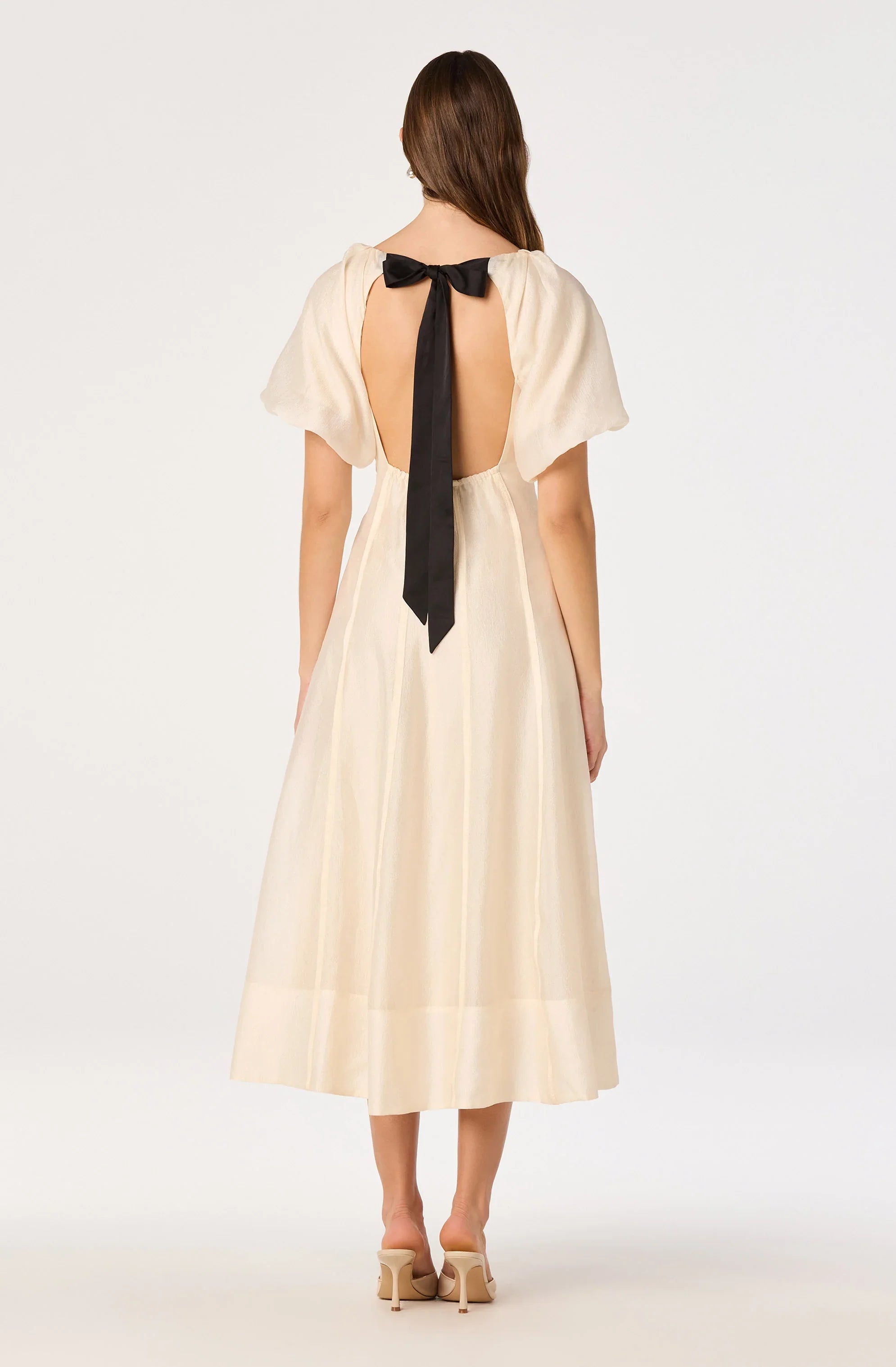 Inixyf Kathaleya Puff Sleeve Midi Dress