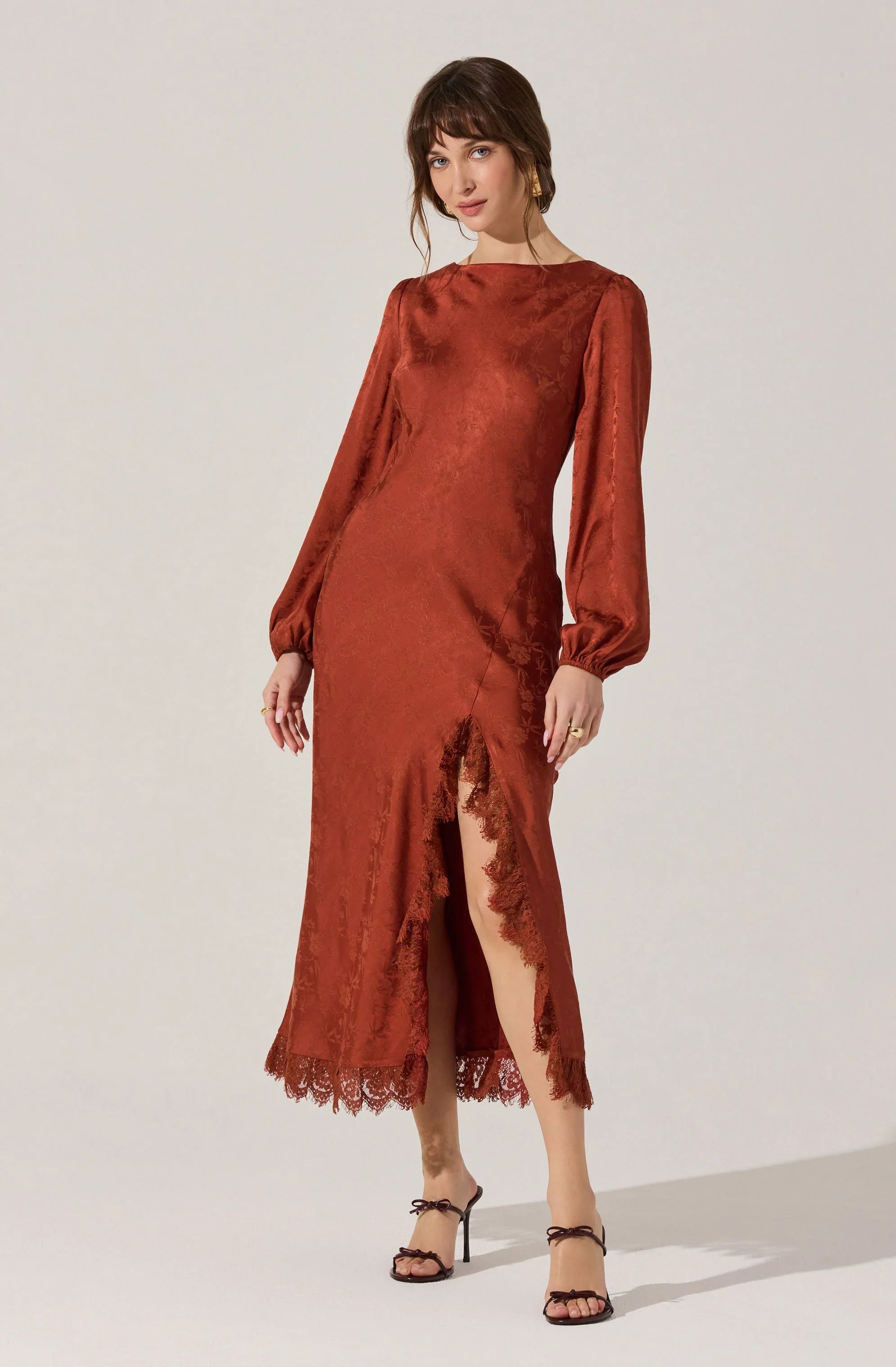 Lbruh Ilaria Floral Jacquard Midi Dress