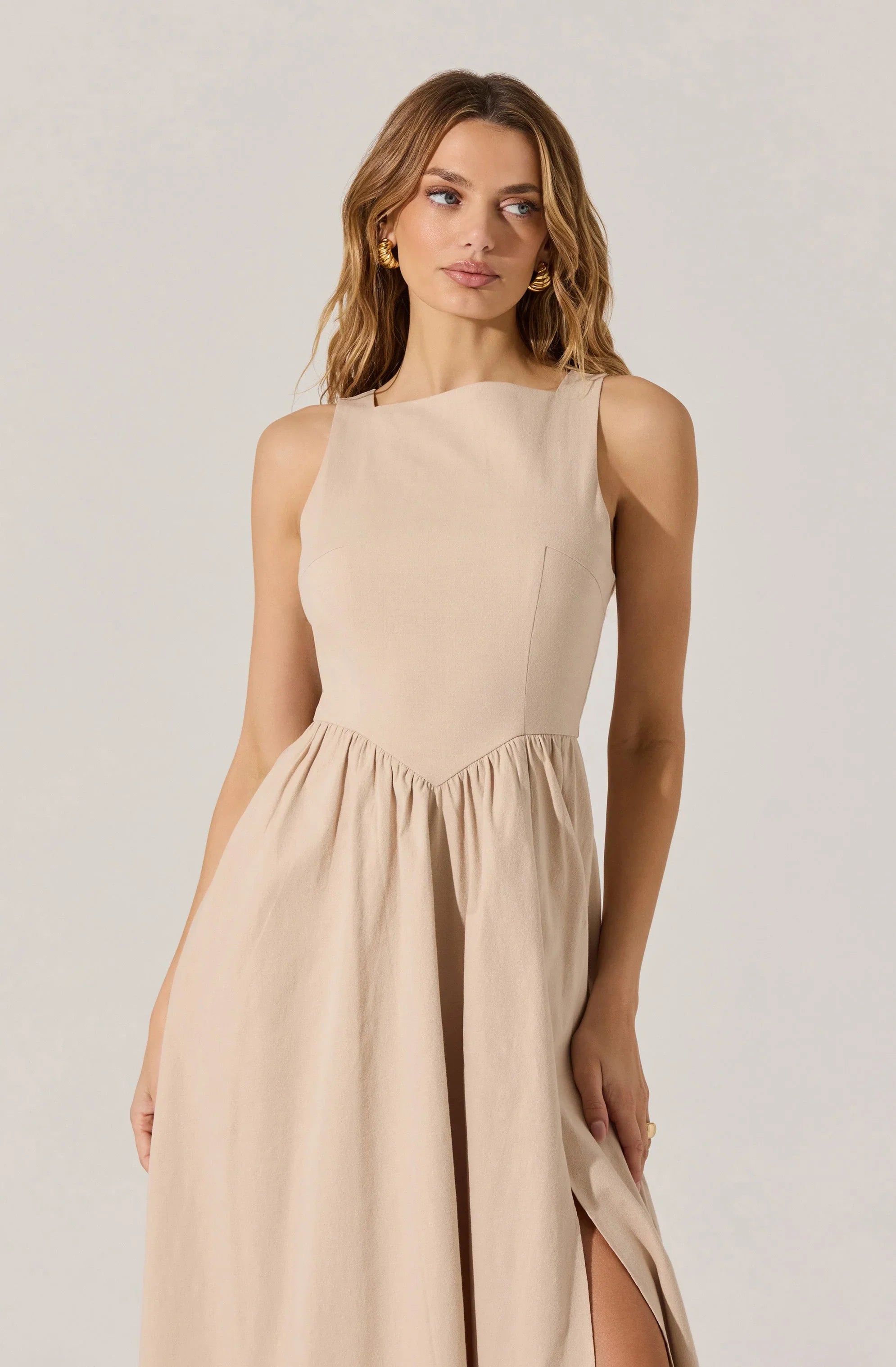 Lbruh Bow Back Apron Midi Dress