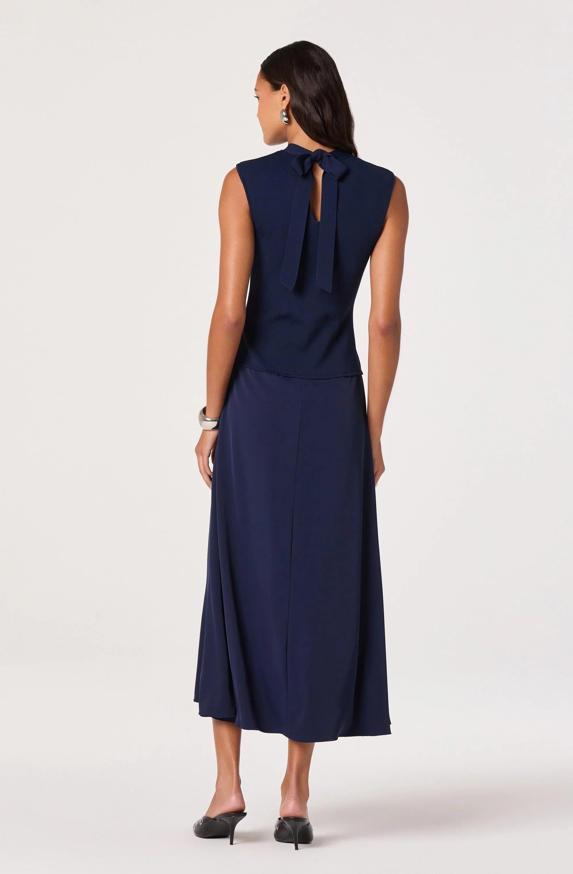 Lbruh High Neck Tie-Back Midi Dress
