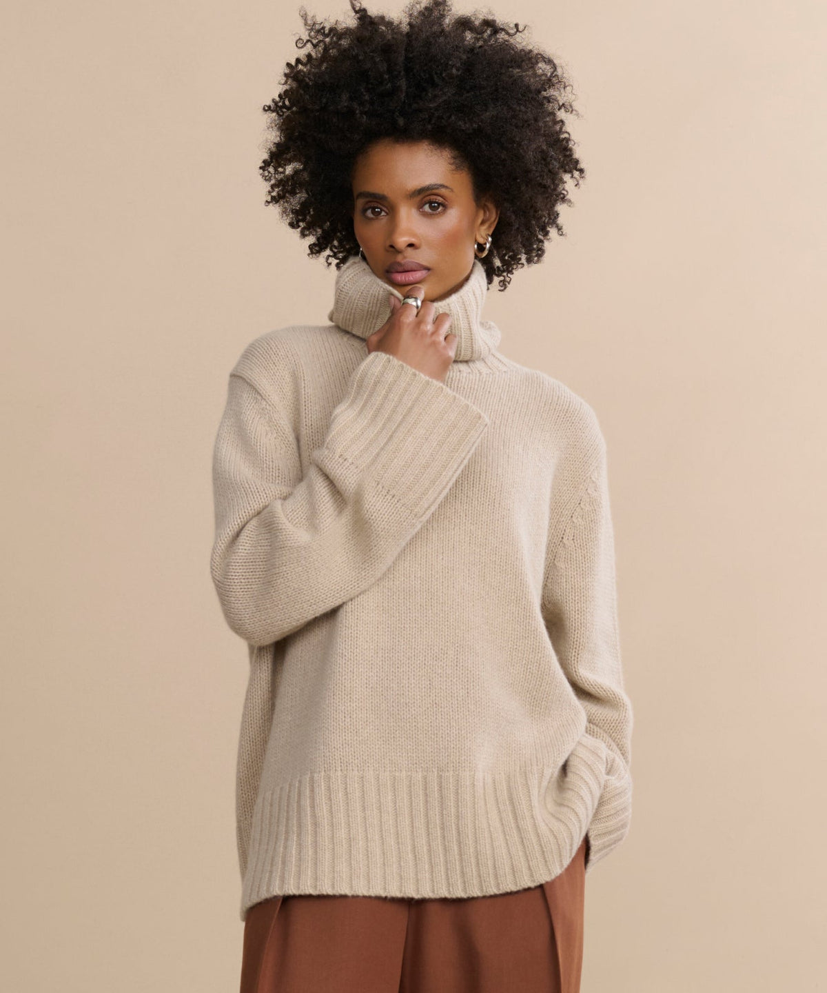Cashmere Jet Turtleneck