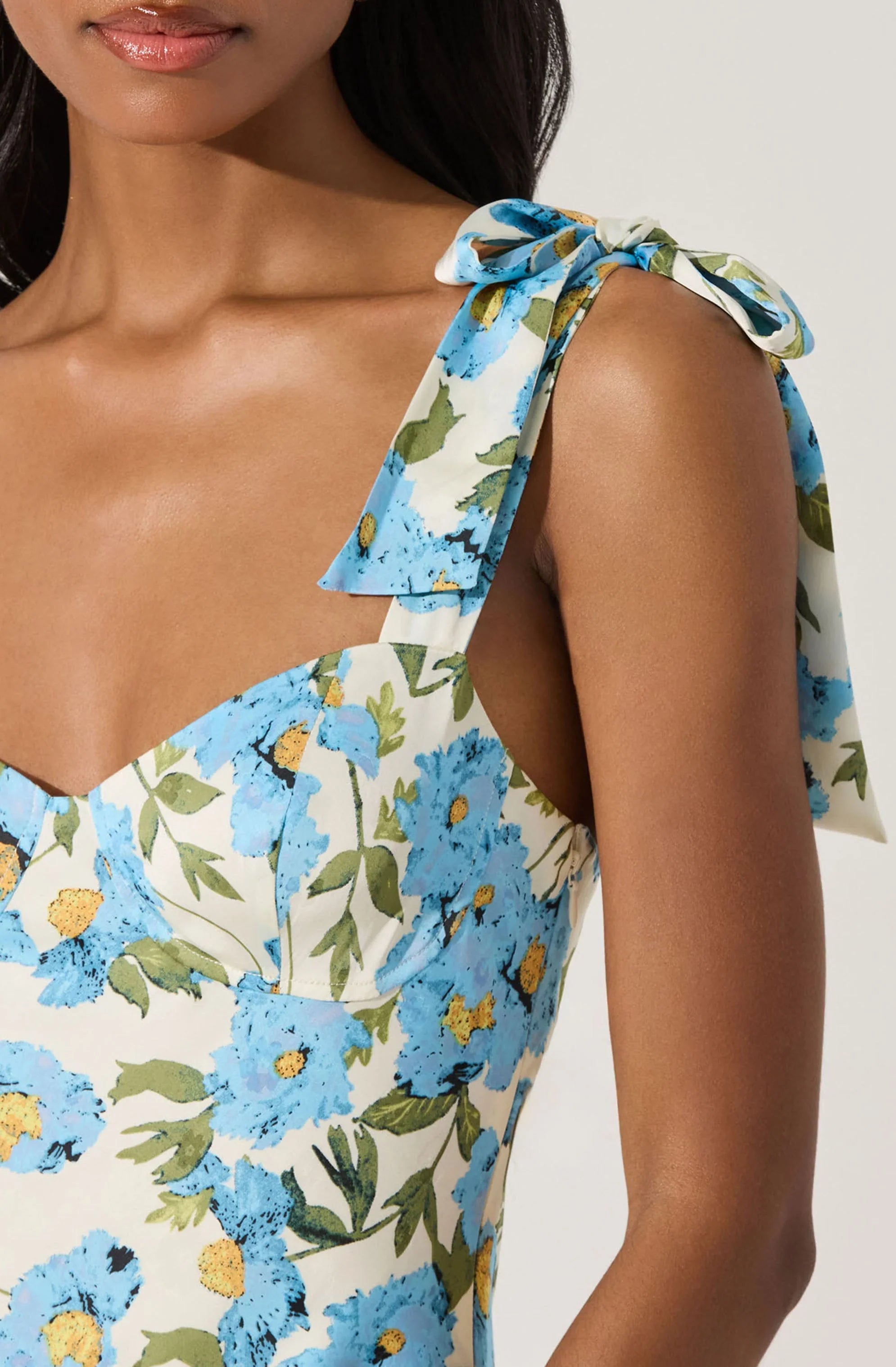 Lbruh Sweetheart Bow Strap Midi Dress