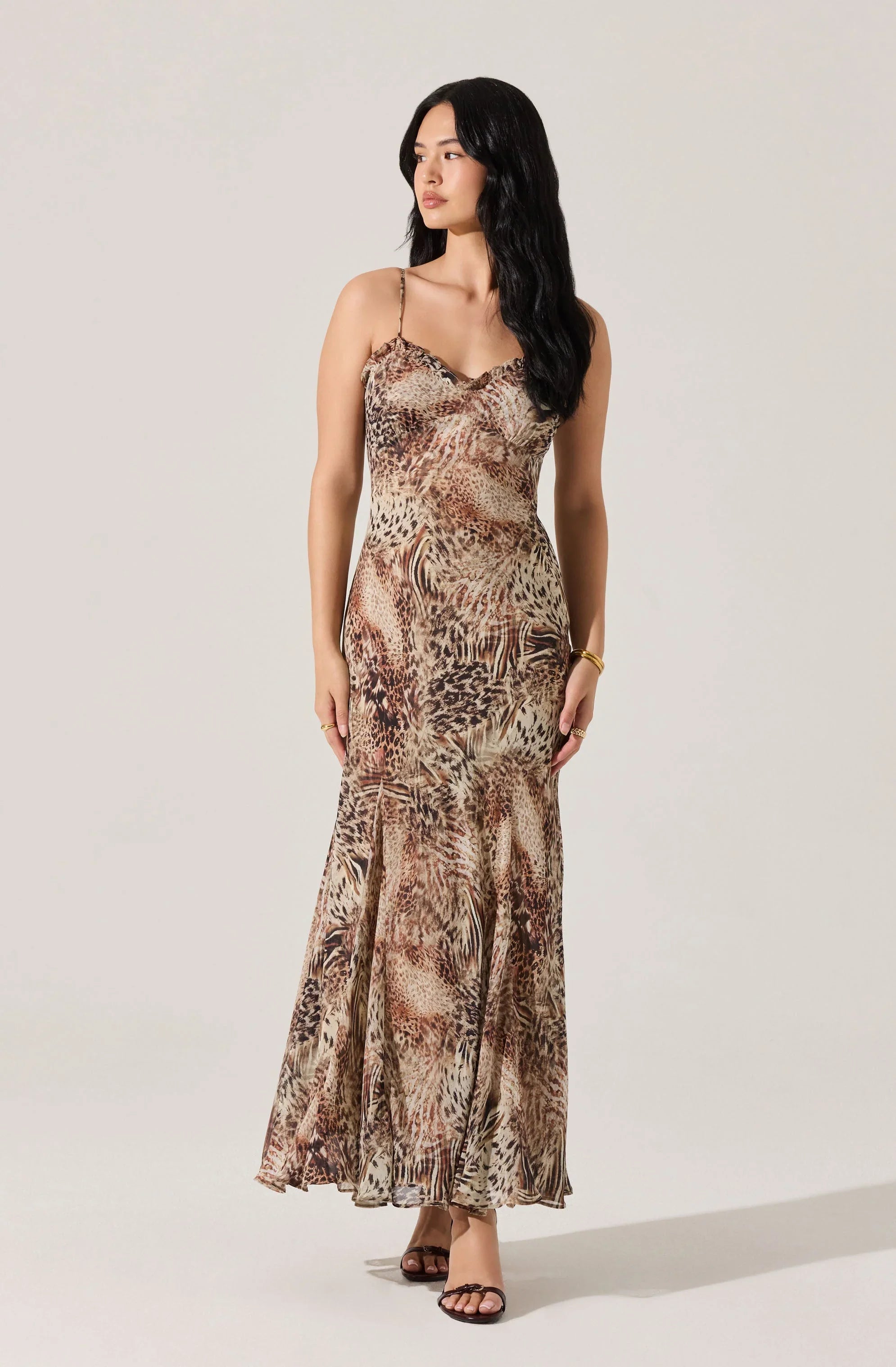 Lbruh Maeryn Sweetheart Ruffle Maxi Dress