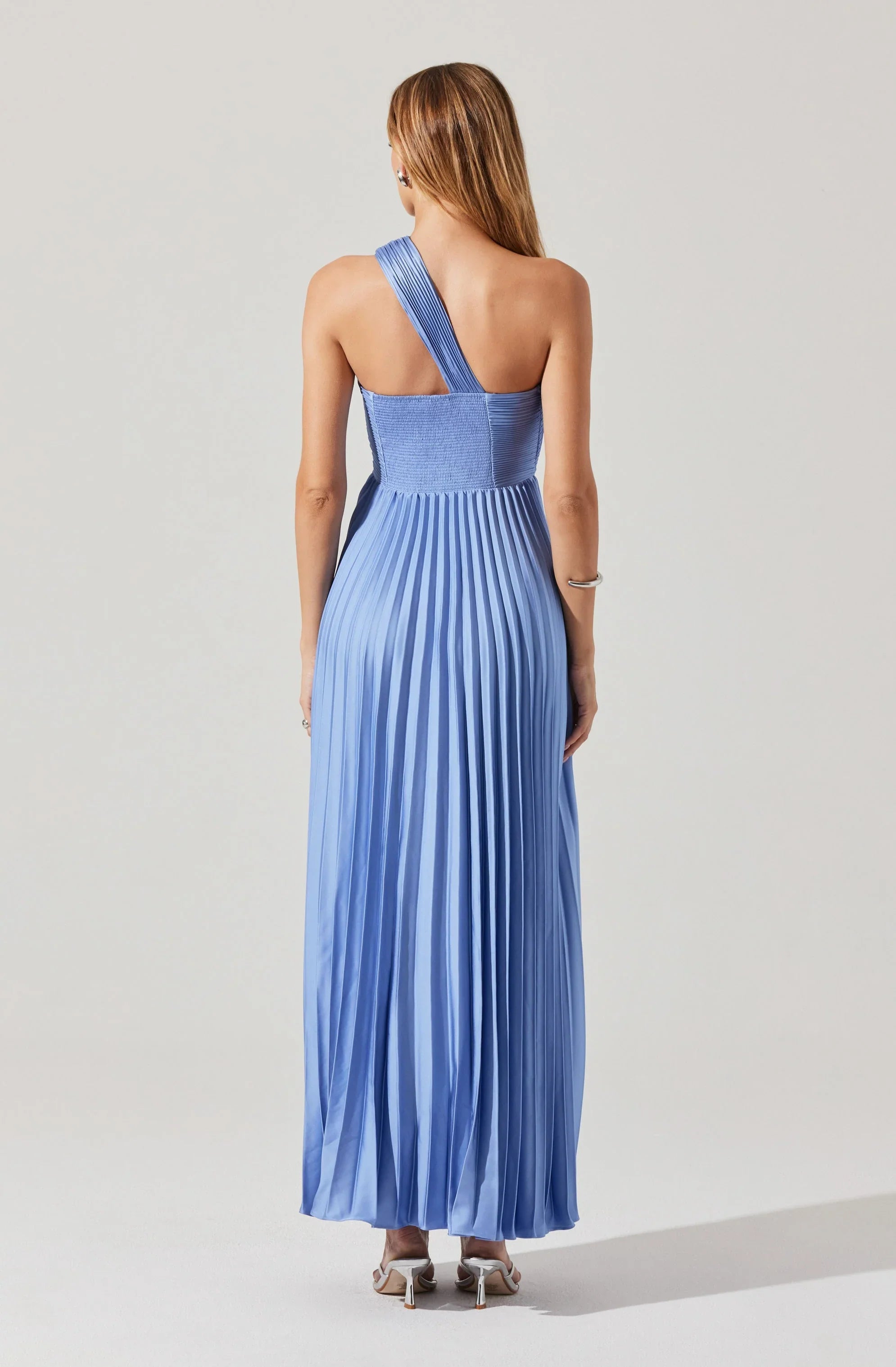 Inixyf Rasya One-Shoulder Pleated Maxi Dress