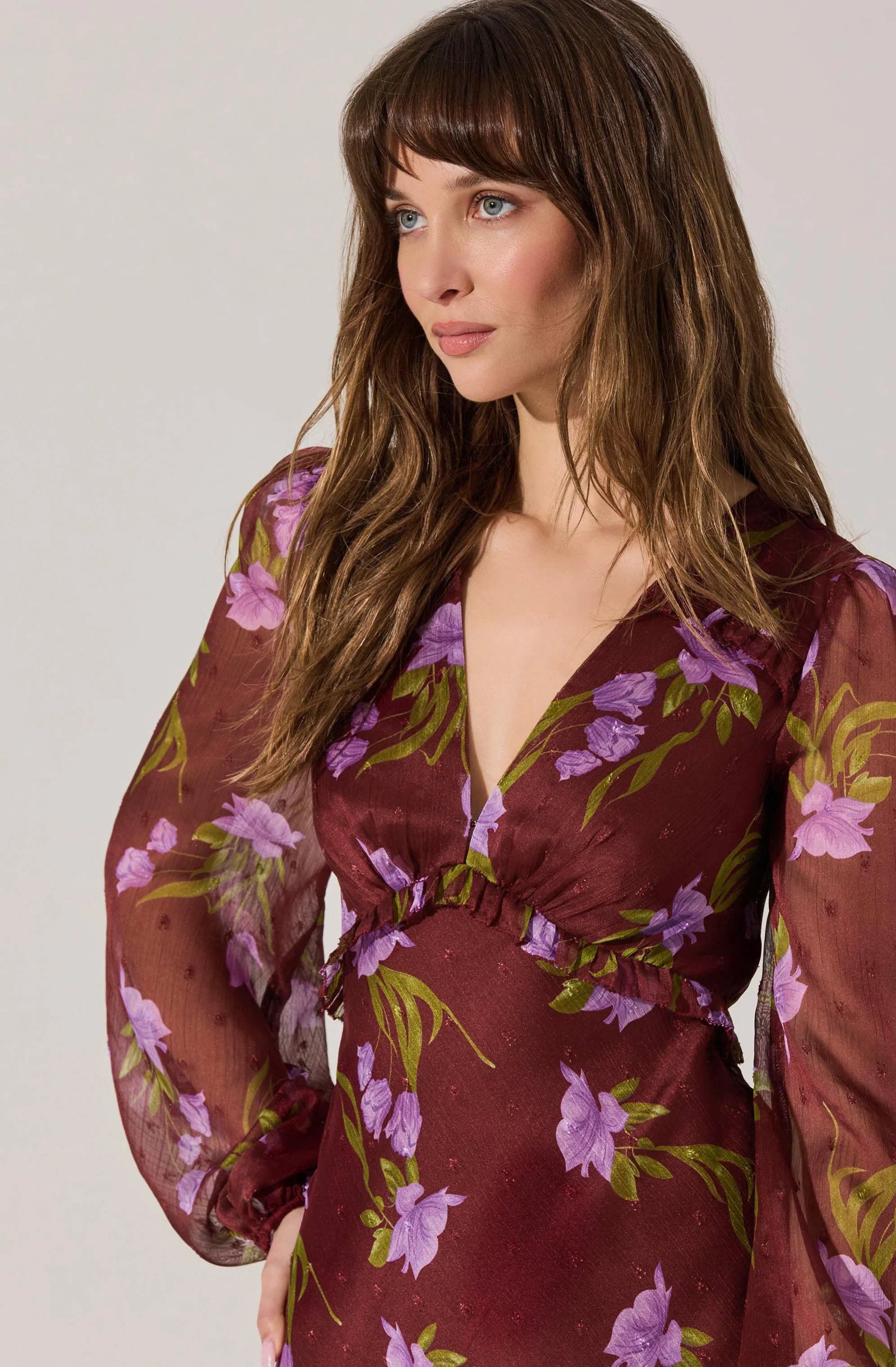 Lbruh Calantha V-Neck Floral Maxi Dress
