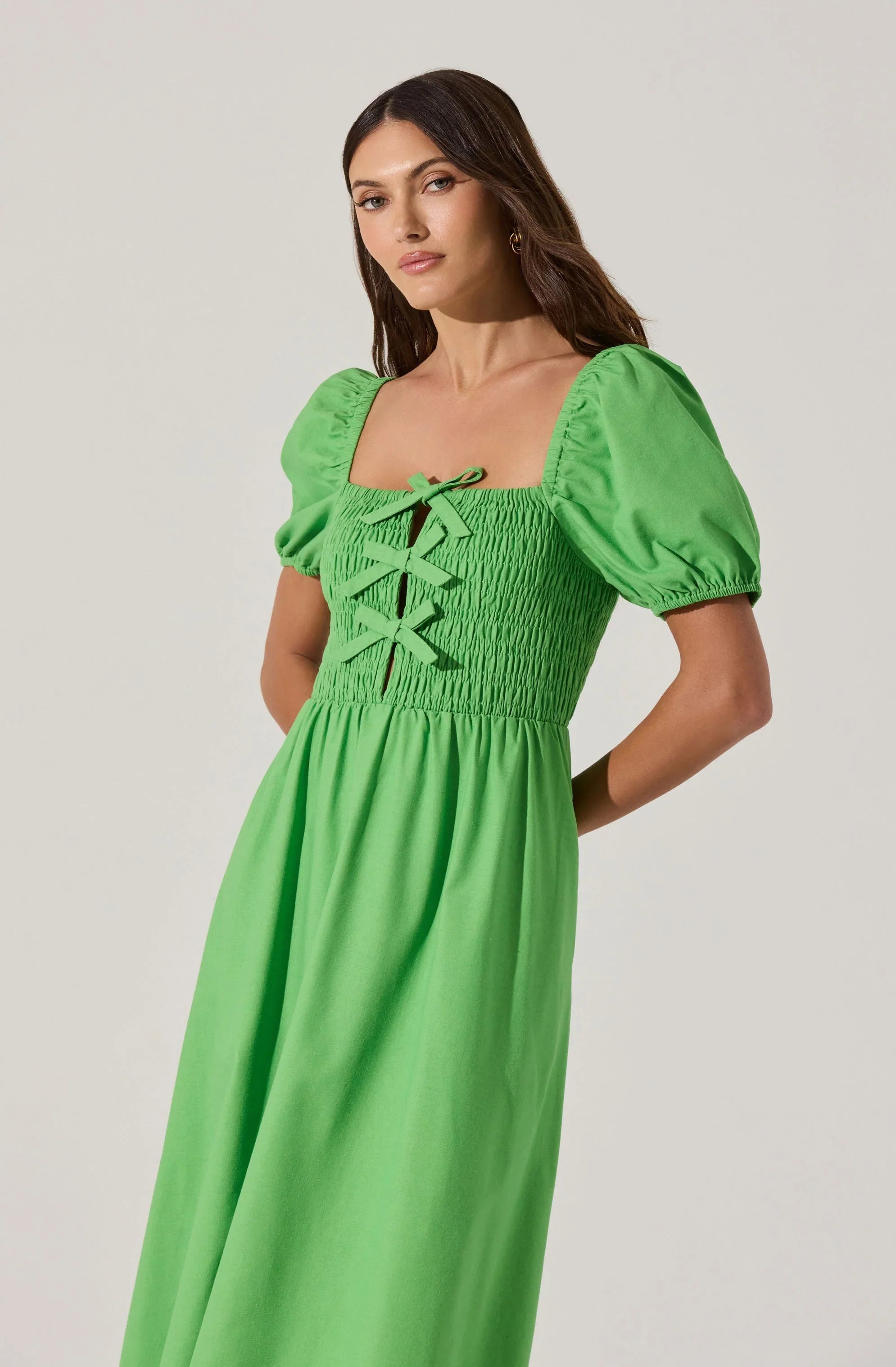 Lbruh Smocked Bow Midi Dress