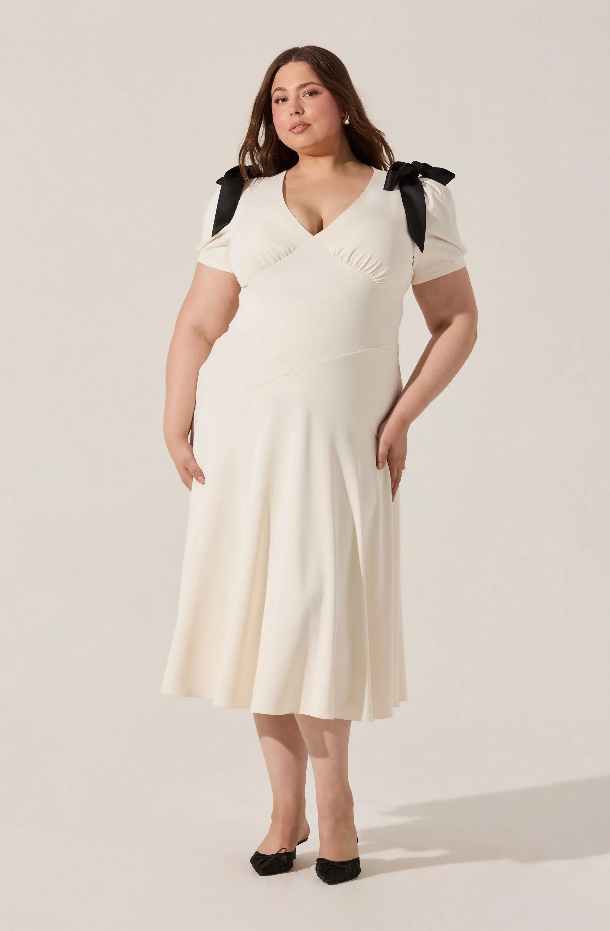 Lbruh Ciela Bow Puff Sleeve Dress