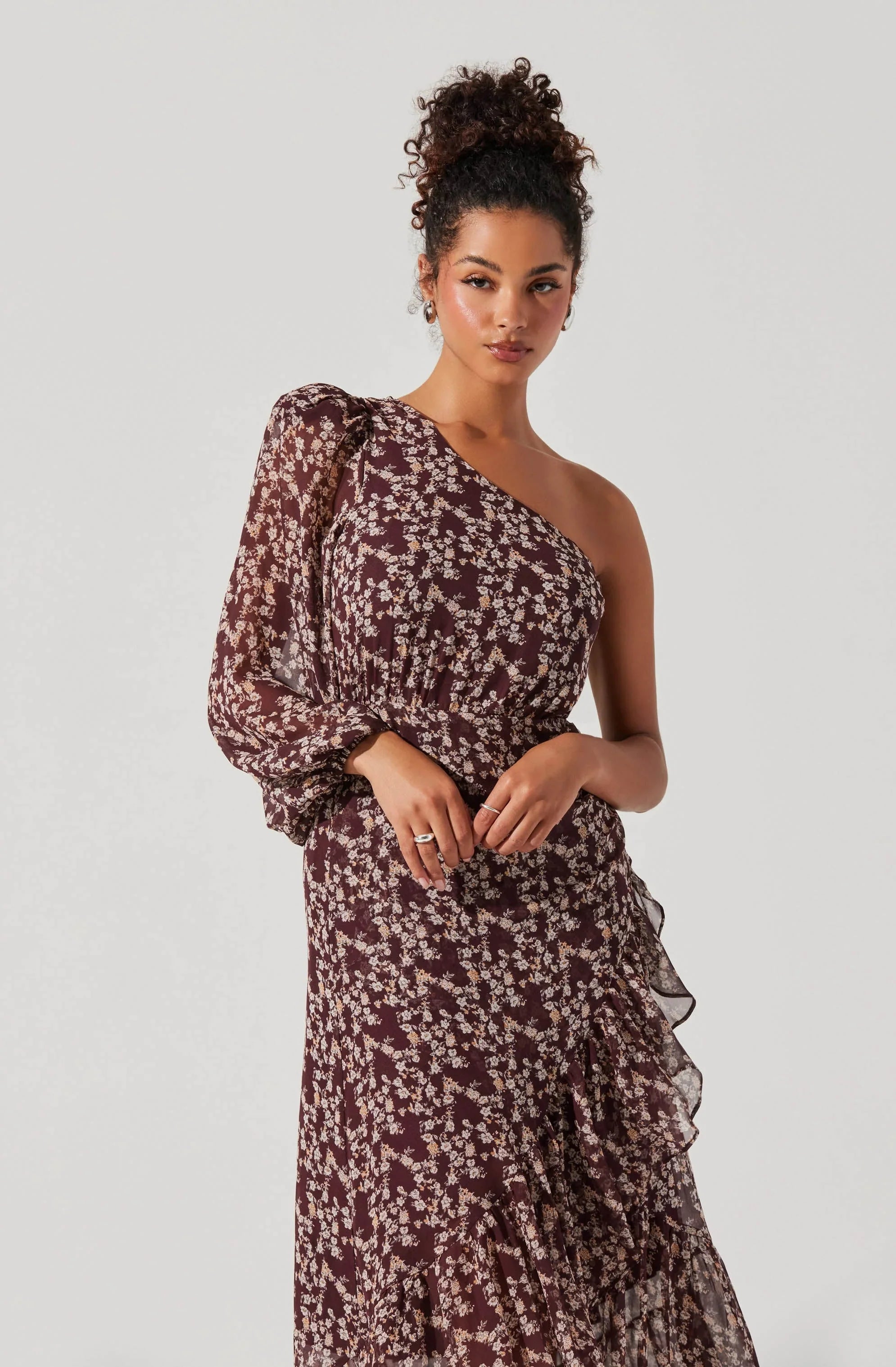 Lbruh Calista Floral One Shoulder Midi Dress