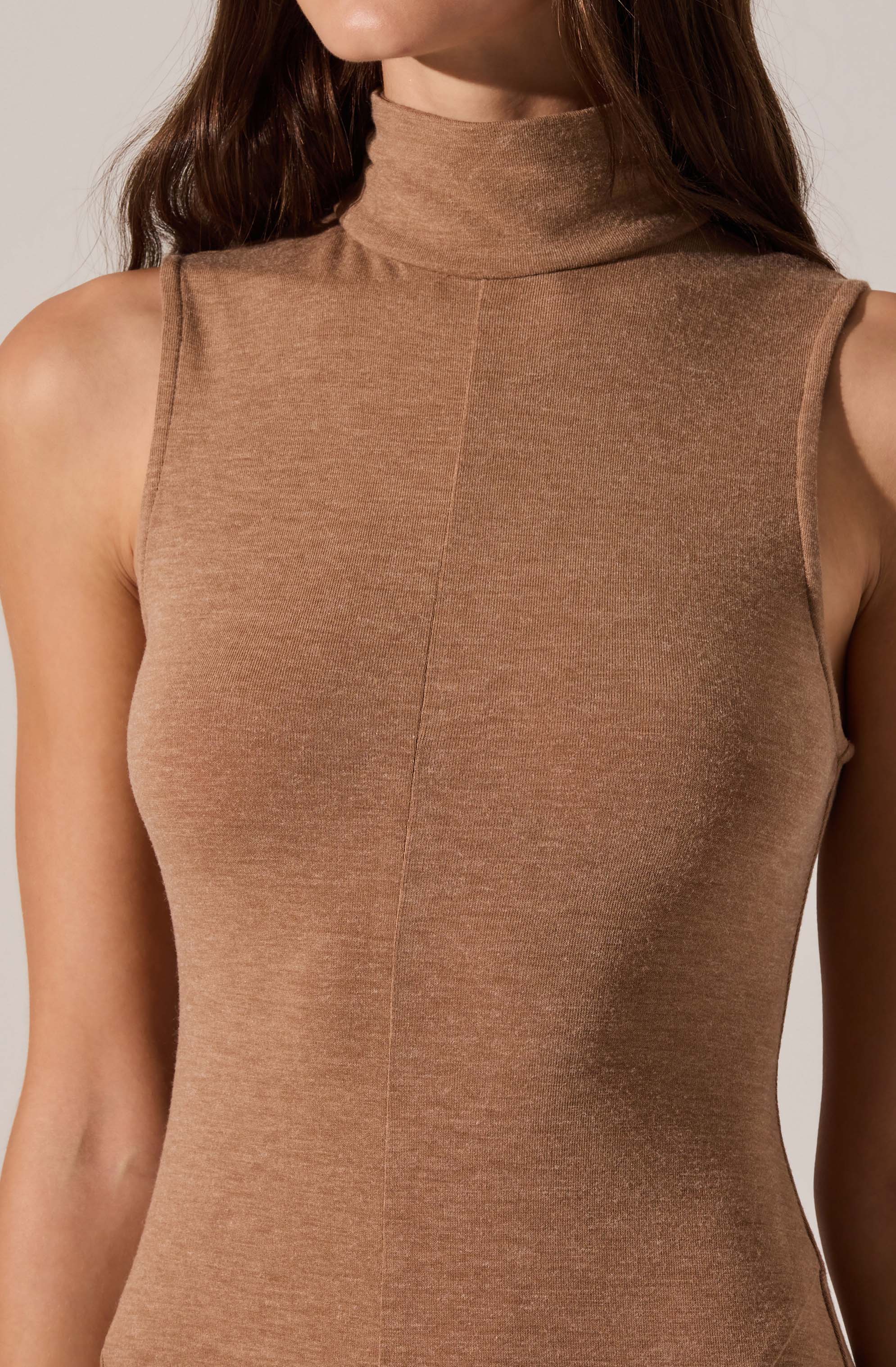 Lbruh Haylie Sleeveless Turtleneck Sweater Dress
