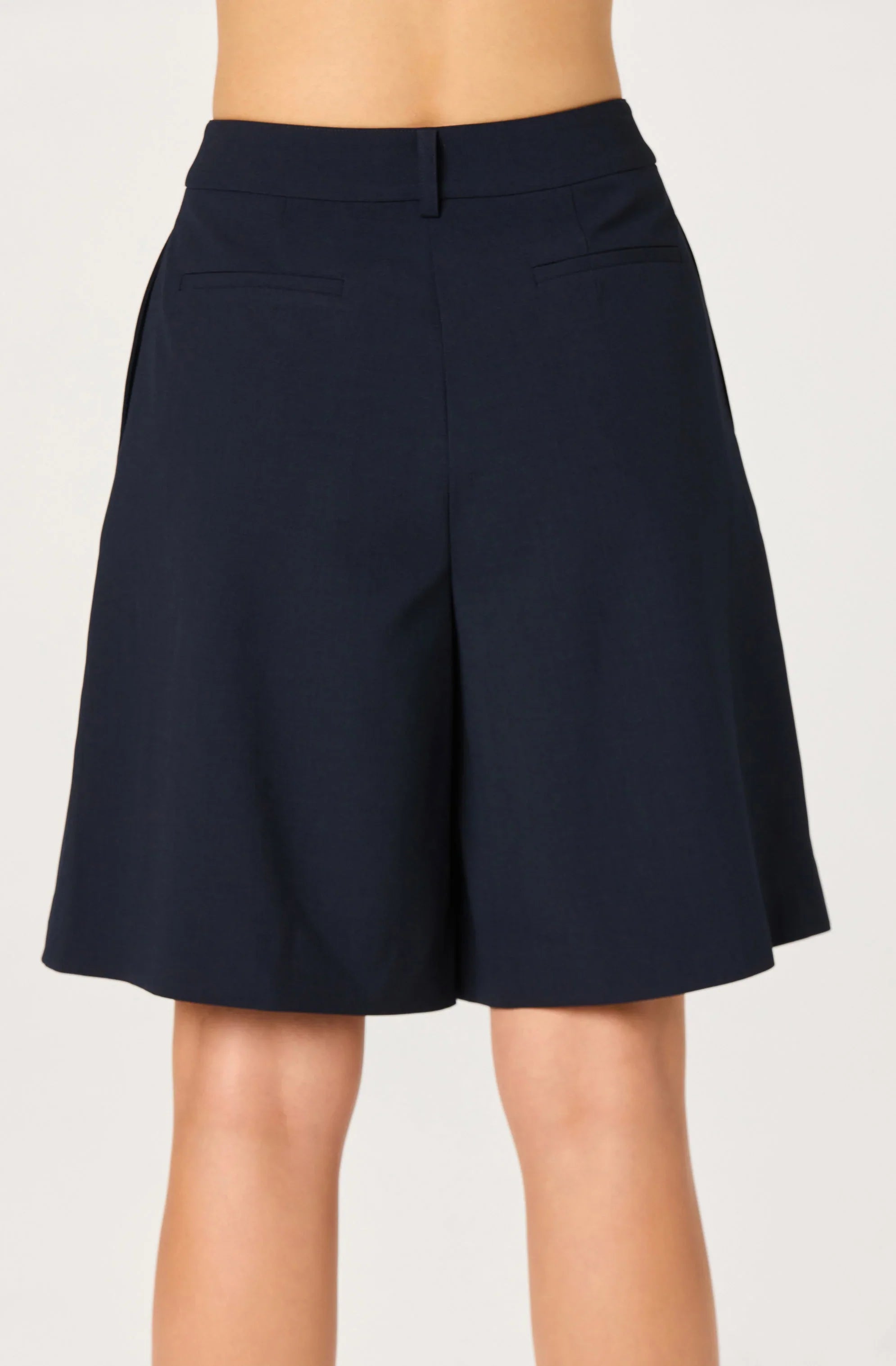 Inixyf Quillie Pleated Bermuda Shorts
