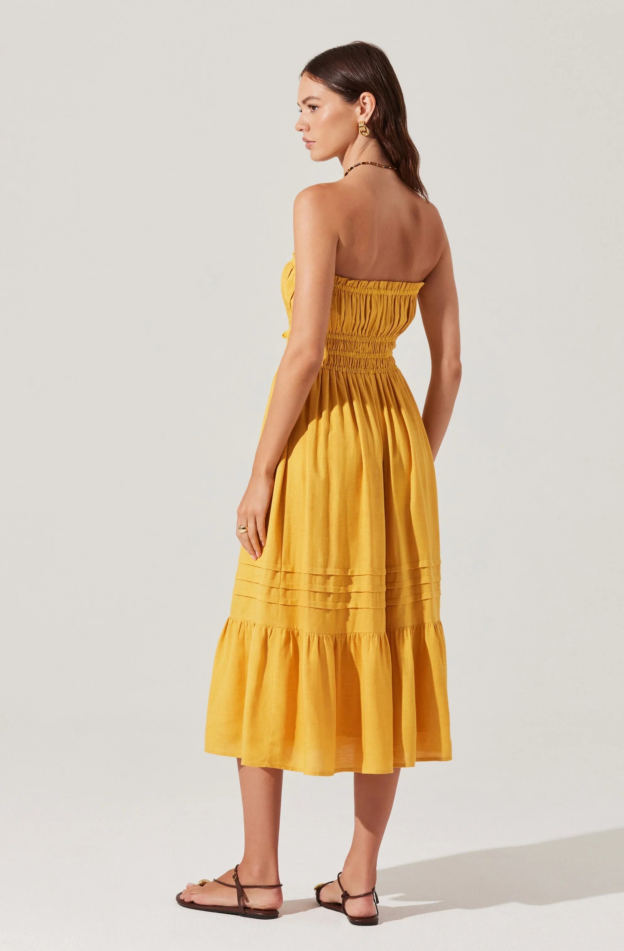 Lbruh Aubrie Strapless Smocked Midi Dress