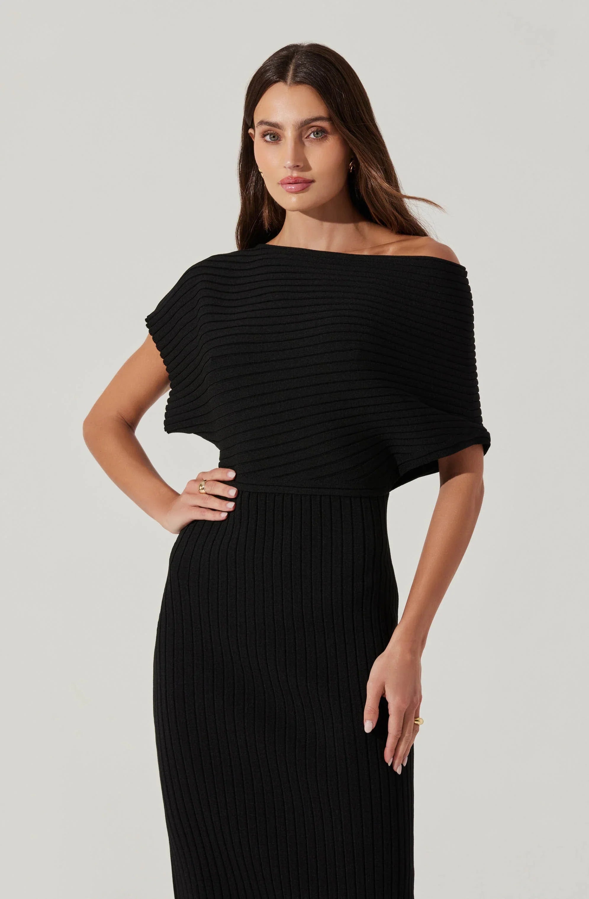 Lbruh Off Shoulder Ribbed Midi Sweater Dress